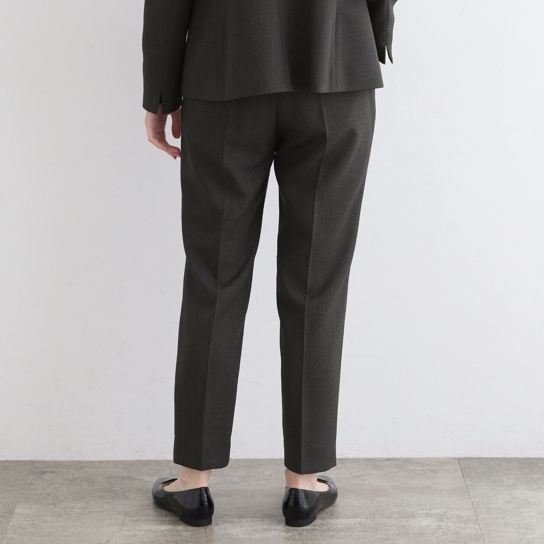 INDIVI「【洗える／UVケア／定番スーツ】ウール調テーパードパンツ」|スーツ|