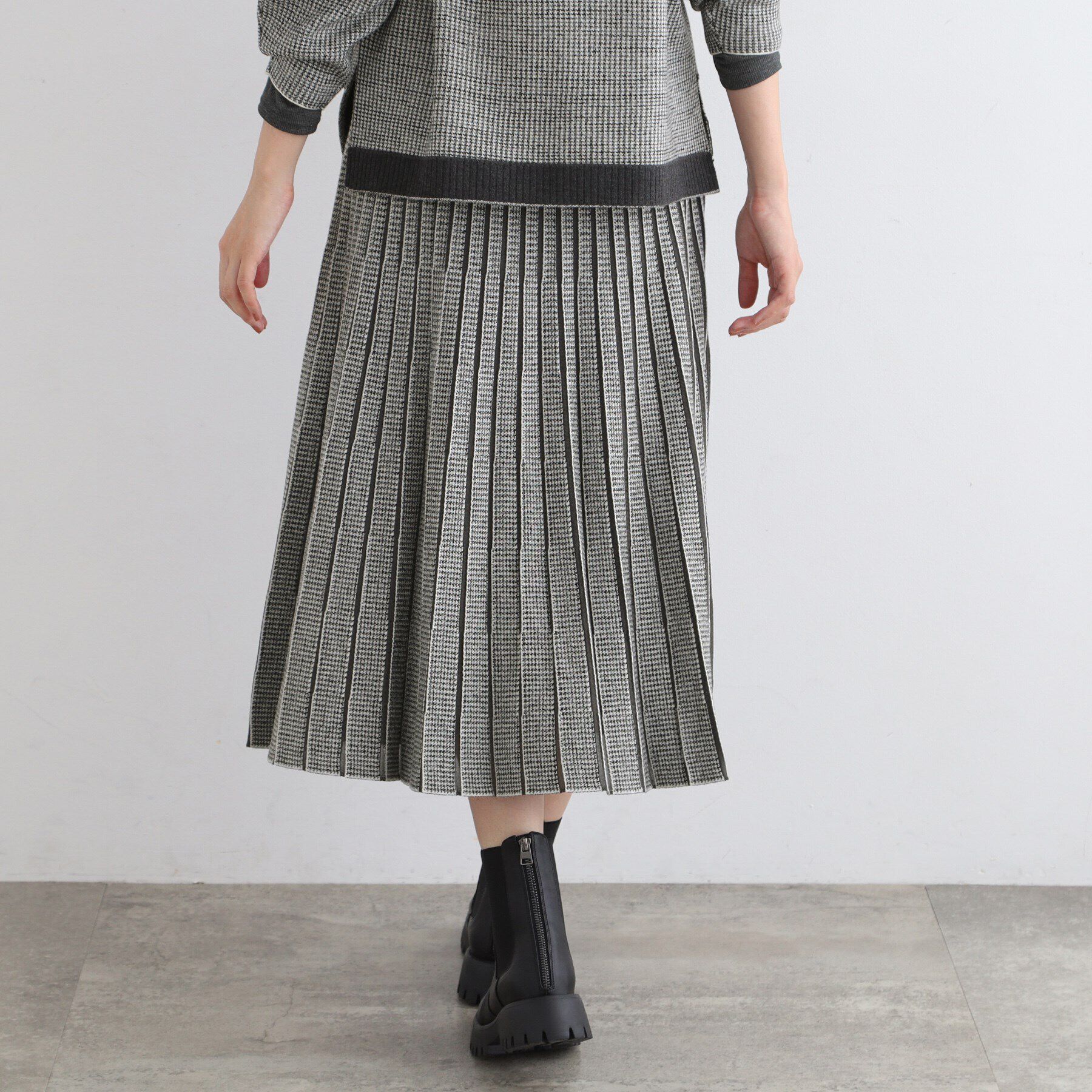 INDIVI「【洗える／SETUP可能】ジャカードニットプリーツスカート」|スカート|