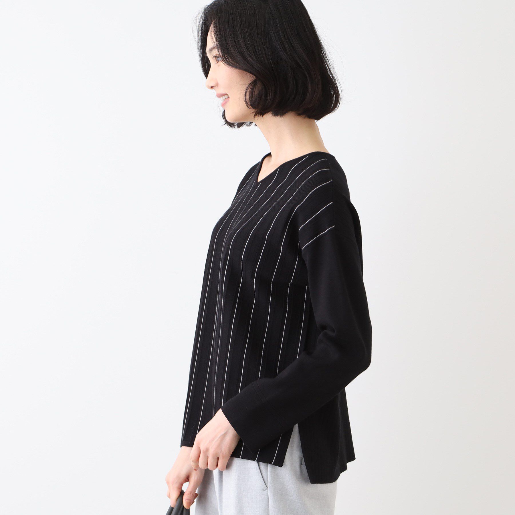 INDIVI「【洗える/SETUP可能】Vネックストライプ柄ニットプルオーバー」|ニット・セーター|