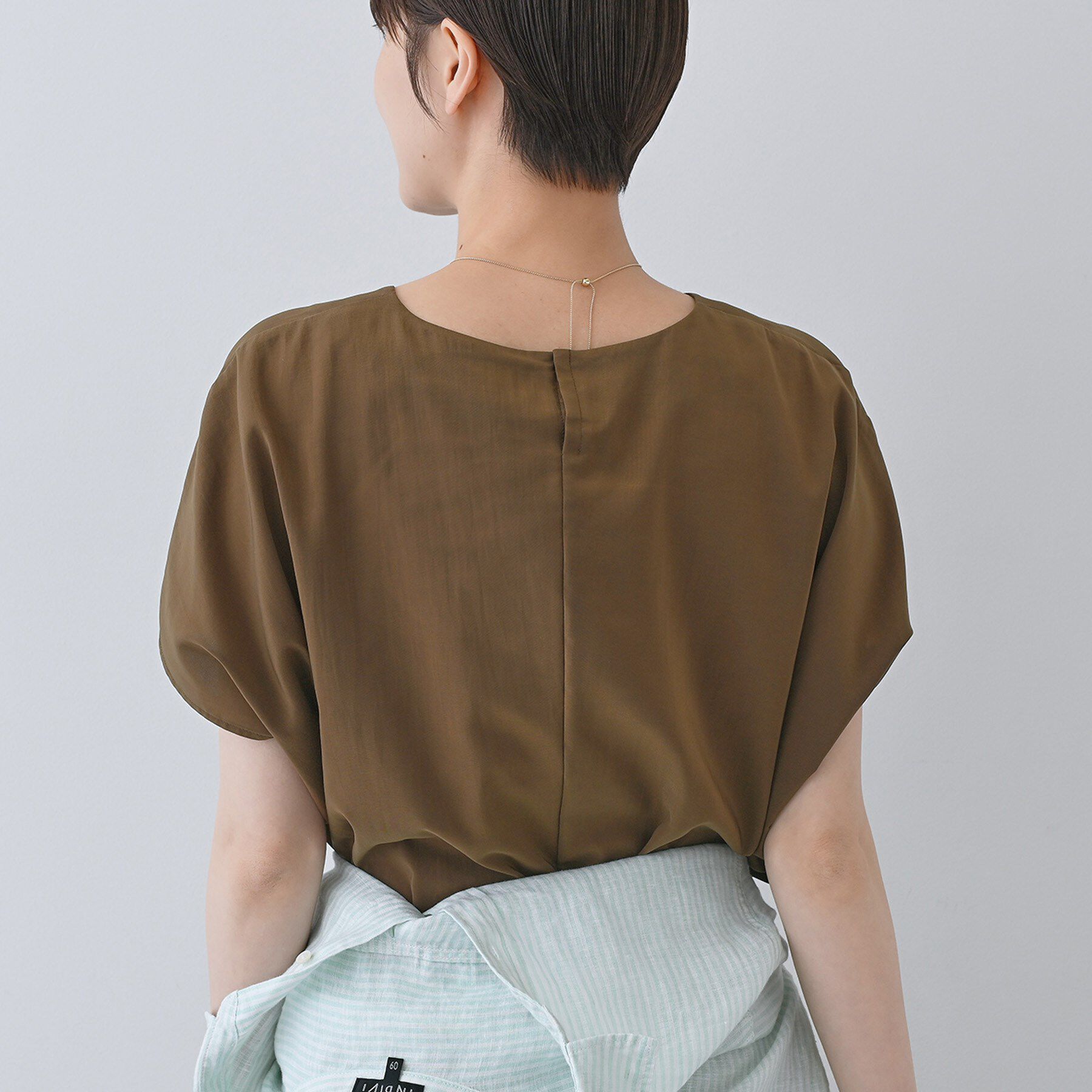 INDIVI「【通気性◎撥水／接触冷感／UVケア】ドルマンスリーブブラウス」|シャツ・ブラウス|