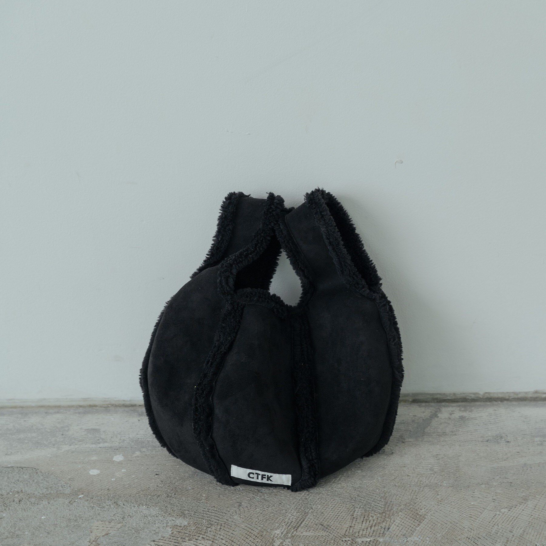 GALLEST「【CTFK】ムートン風ボールバッグ」|ハンドバッグ|