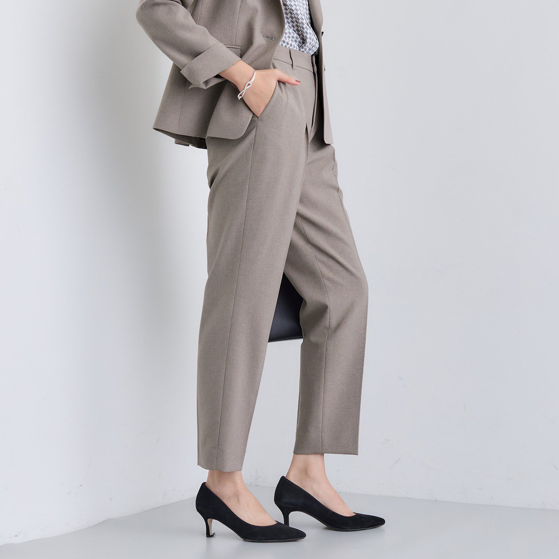 INDIVI「【洗える／通勤／スーツ】メランジストレッチ テーパードパンツ」|スーツ|