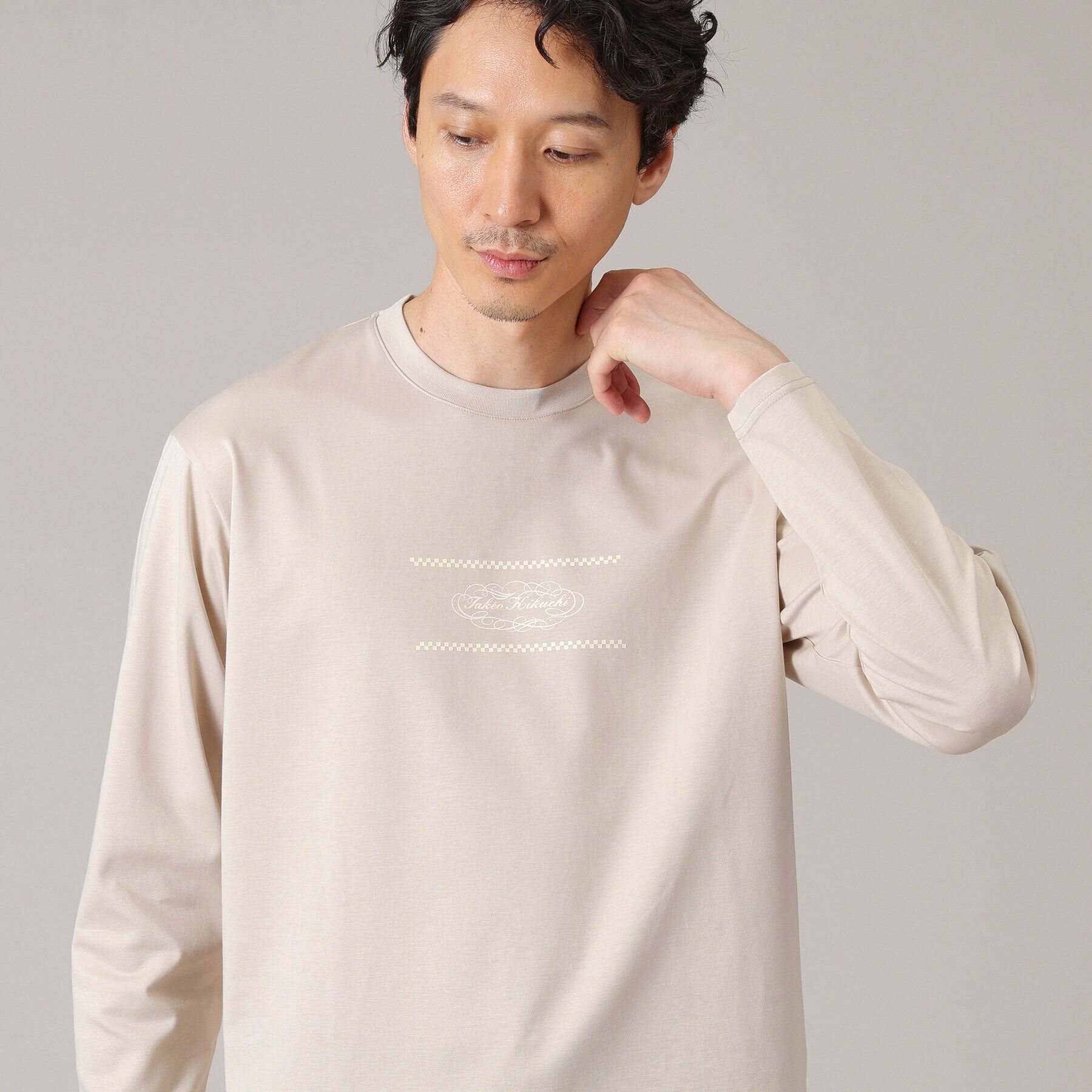 TAKEO KIKUCHI「カリグラフィーロゴ長袖ポンチTシャツ」|Tシャツ・カットソー|