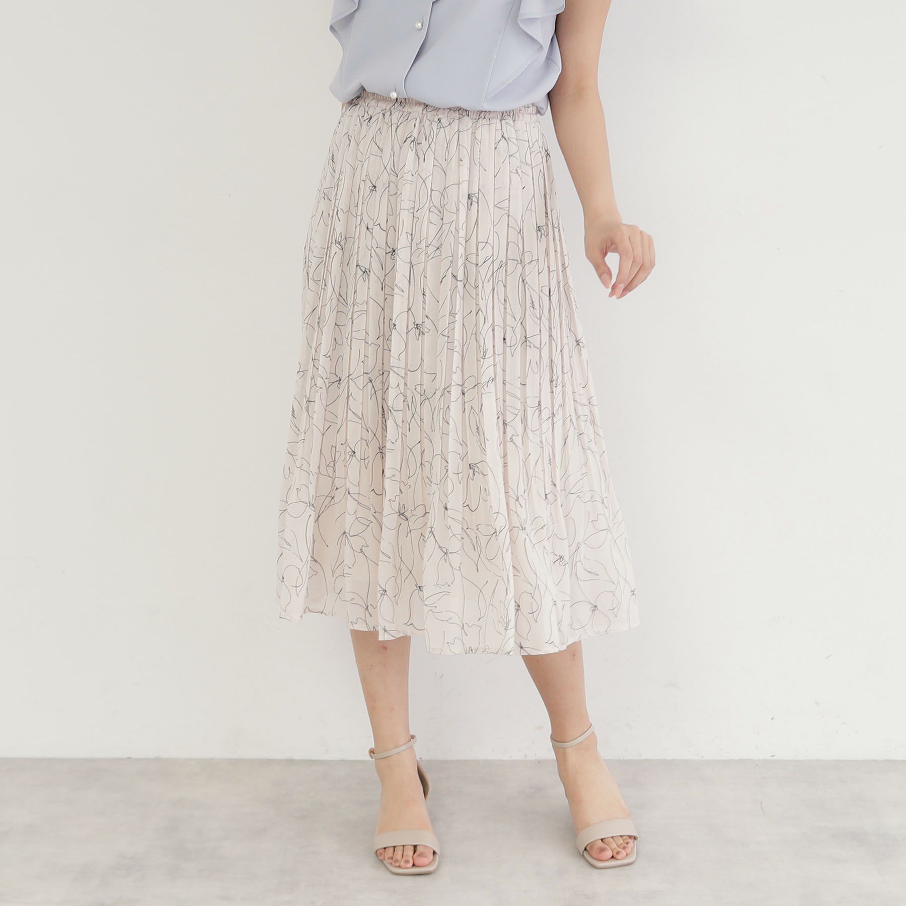 index「《新色追加》着丈が選べる！プリーツフレアスカート【イージーケア／防シワ／洗濯機洗い可】」|スカート|アイボリー花柄(70