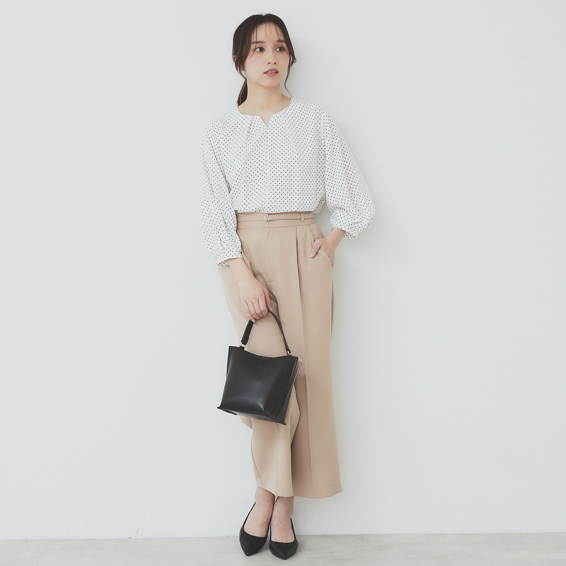 index「2WAYキーネックタックブラウス【洗濯機洗い可/防シワ】」|シャツ・ブラウス|