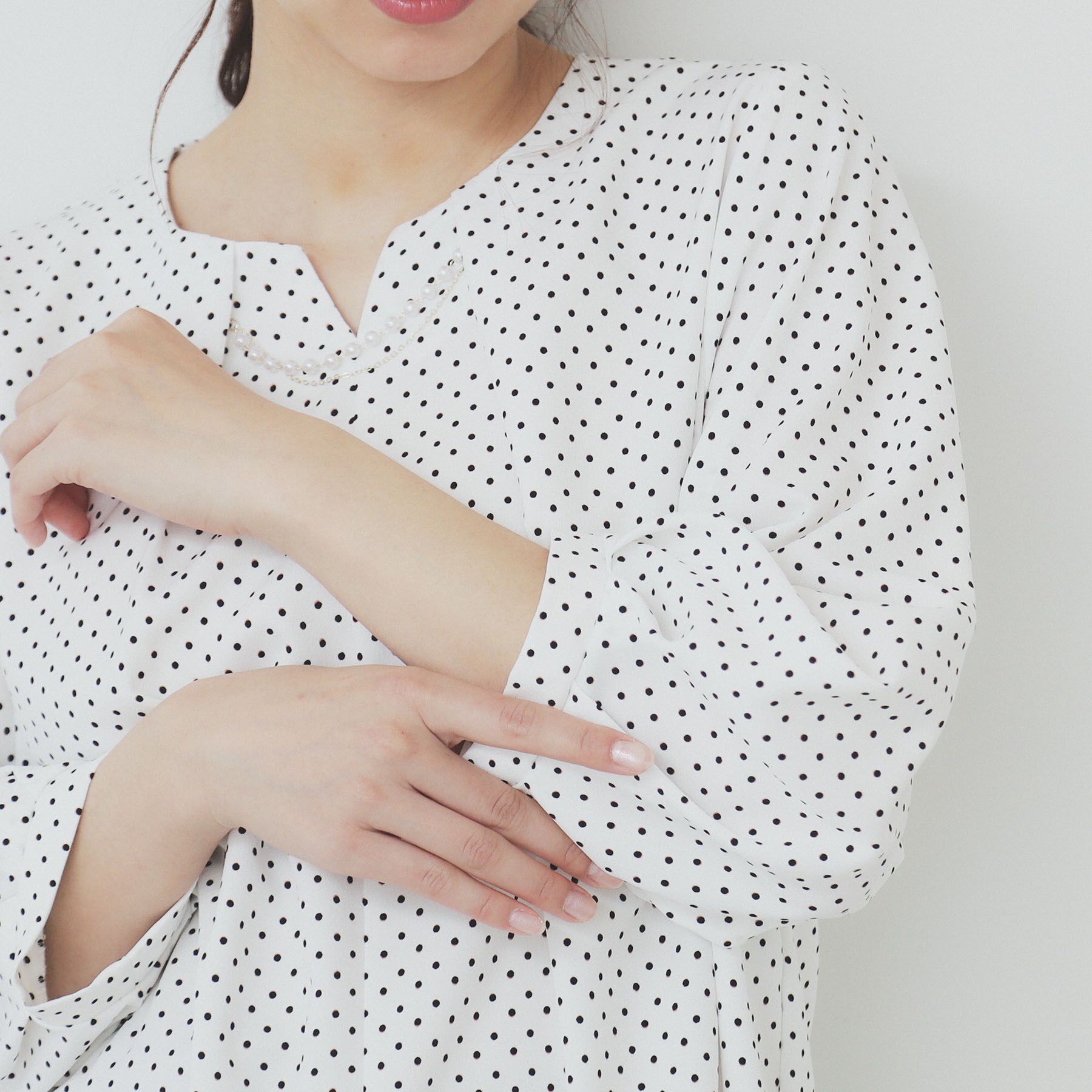 index「2WAYキーネックタックブラウス【洗濯機洗い可/防シワ】」|シャツ・ブラウス|