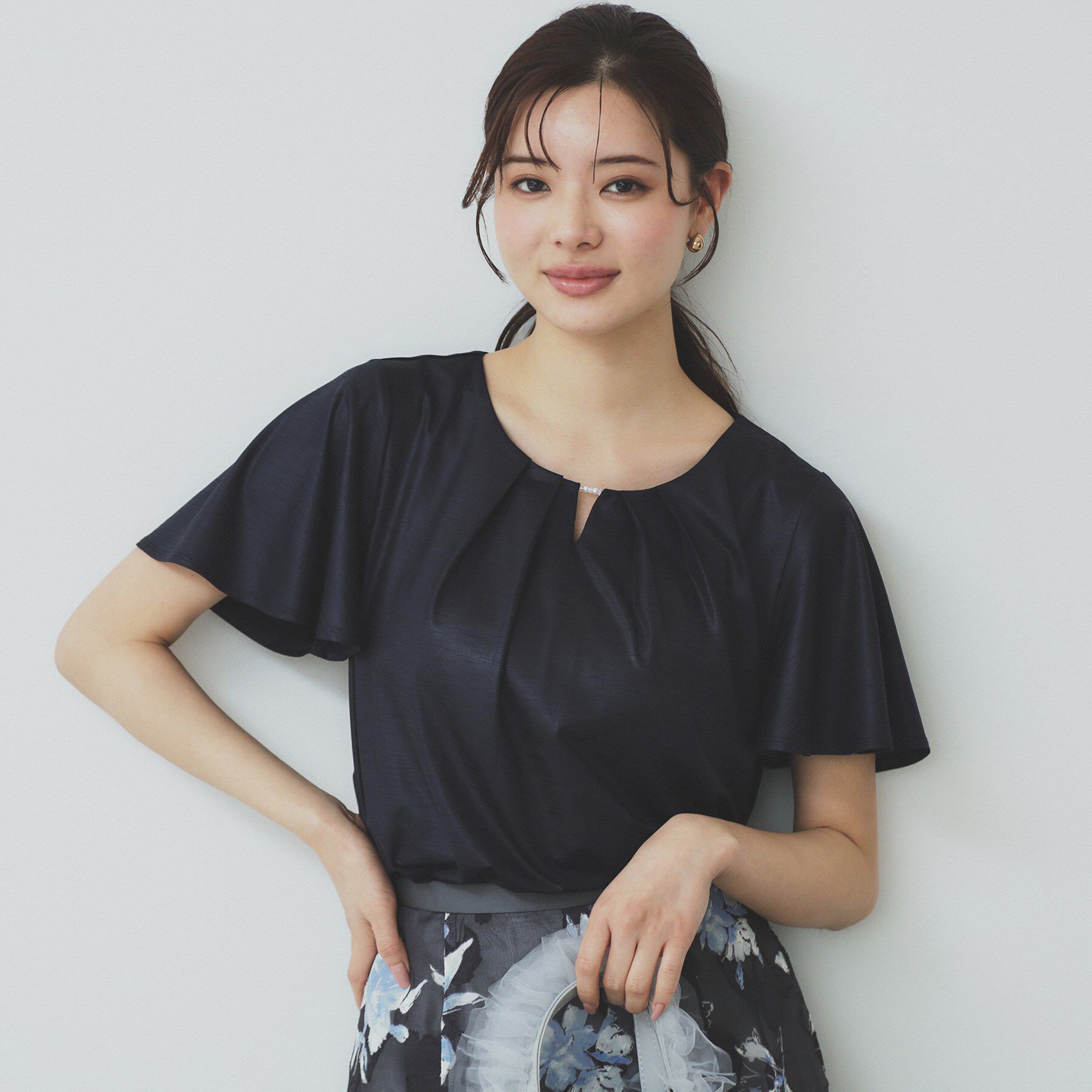 index「ビジュースリットフリルスリーブトップス【洗濯機洗い可】」|Tシャツ・カットソー|ネイビー(094)