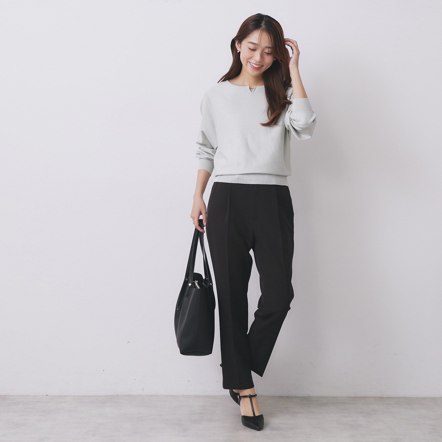 index「ビジューキーネックドルマンニット【洗濯機OK】」|ニット・セーター|