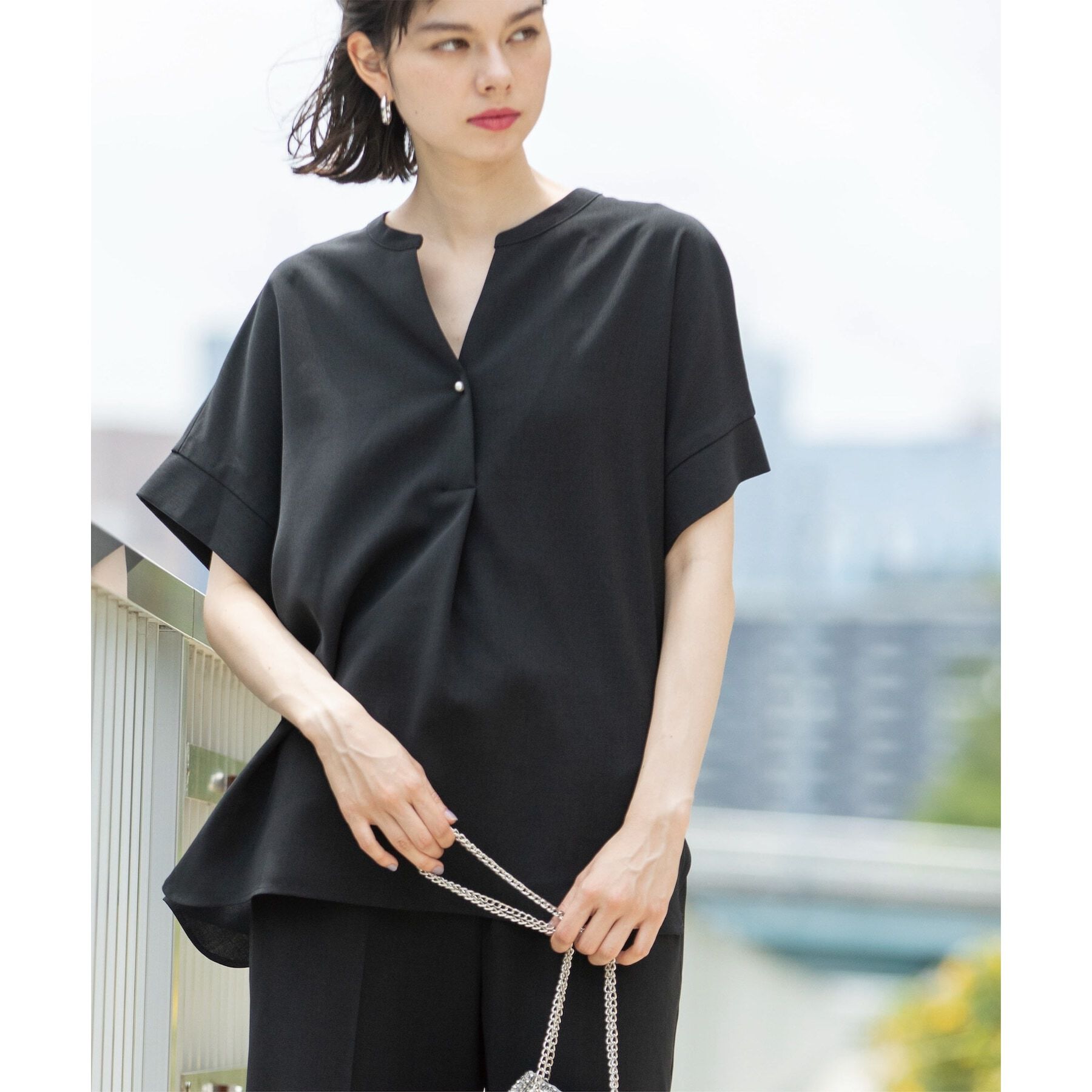 OPAQUE.CLIP「《SS-LLsize≫パール調ボタンスキッパーブラウス/セットアップ対応【防シワ/ストレッチ/抗ピル」|シャツ・ブラウス|