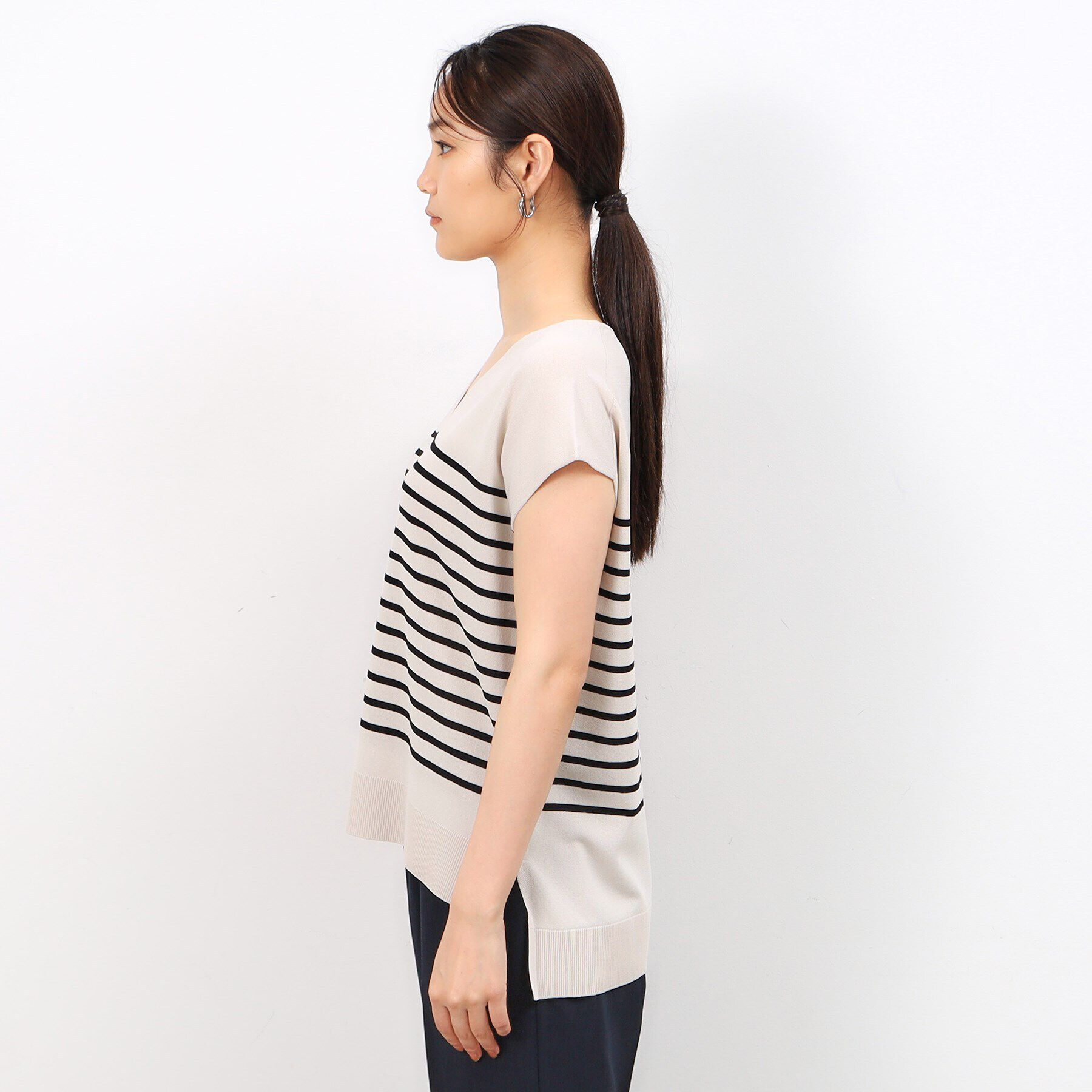 OPAQUE.CLIP「クールタッチVネックフレンチスリーブニット【UVケア/接触冷感/洗濯機洗い可】」|ニット・セーター|