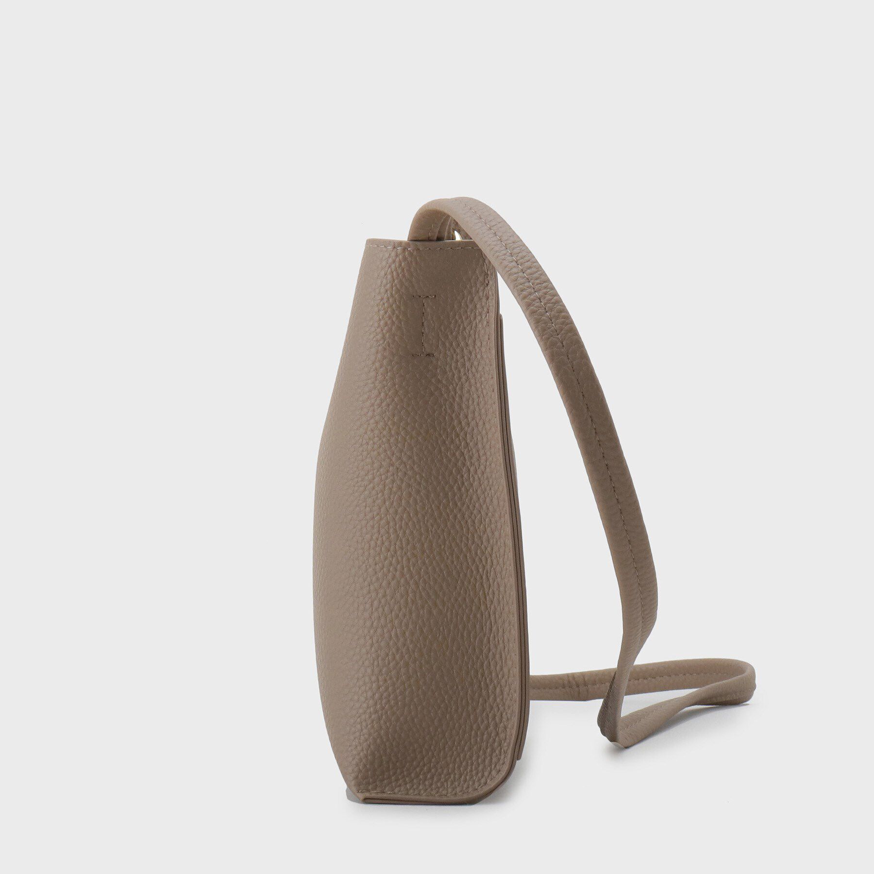 OPAQUE.CLIP「【軽量／長さ調整可能】シュリンク合皮ミニショルダーバッグ」|ショルダー・メッセンジャー|