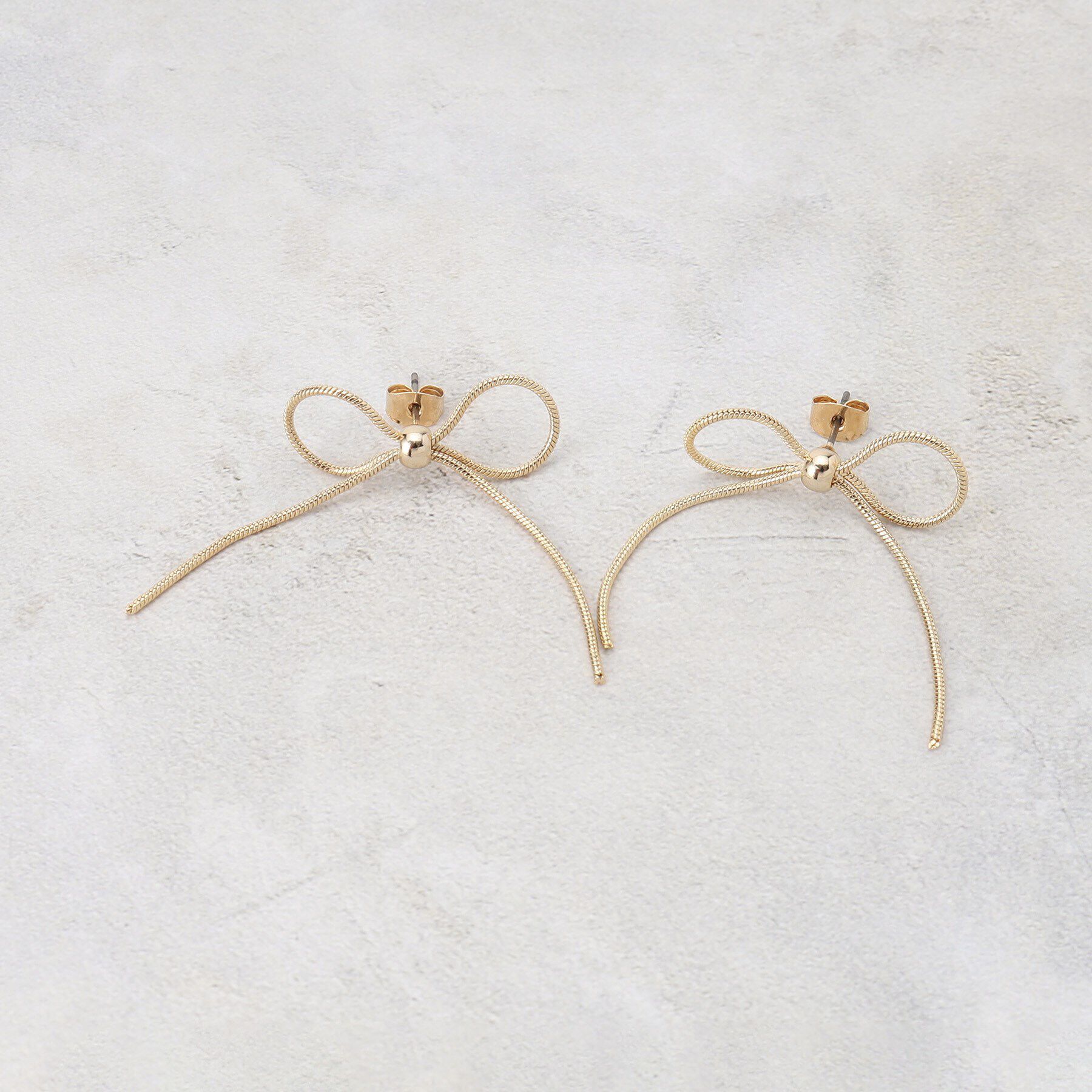 OPAQUE.CLIP「リボンピアス」|ピアス|