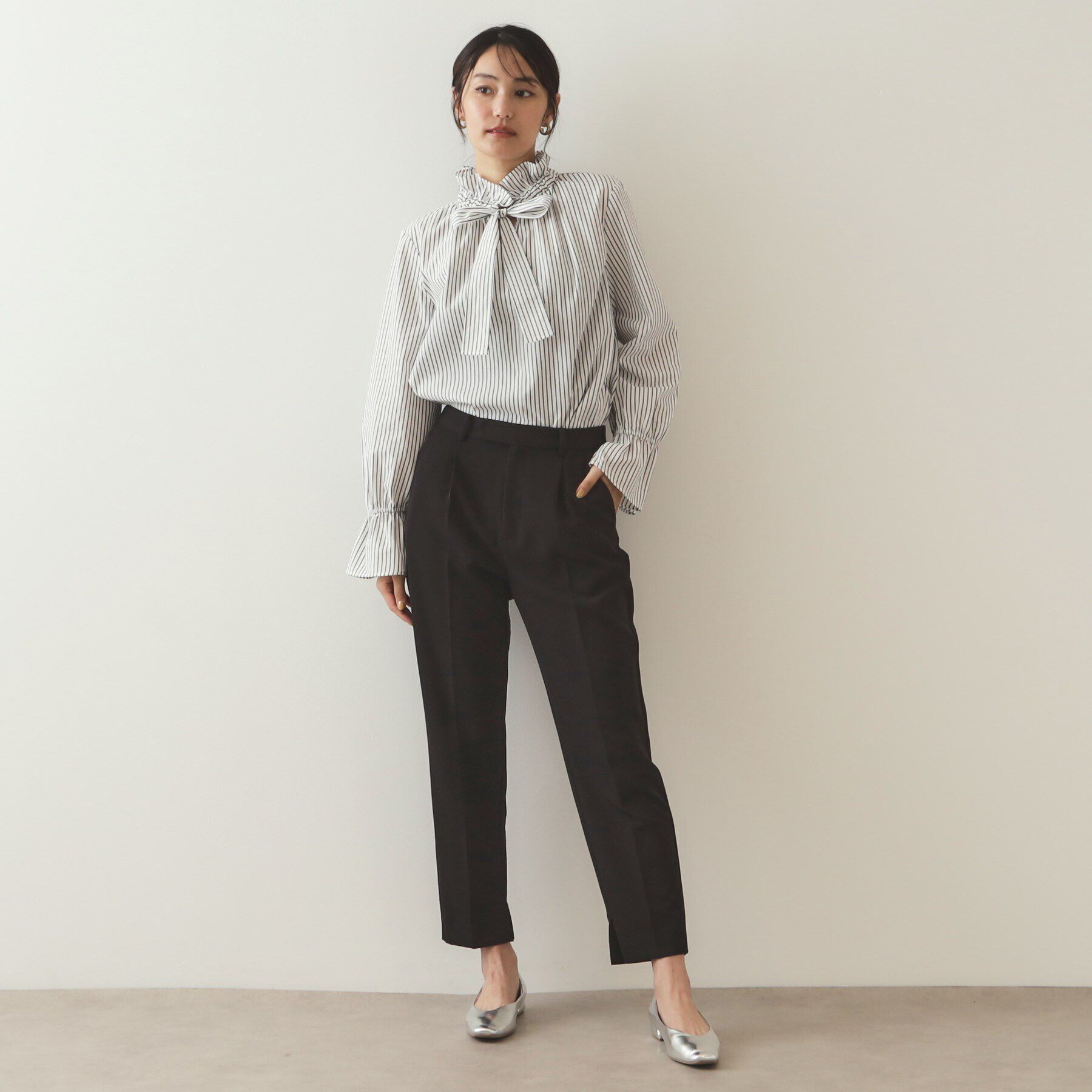 OPAQUE.CLIP「ボウタイフリルブラウス【洗濯機洗い可】」|シャツ・ブラウス|