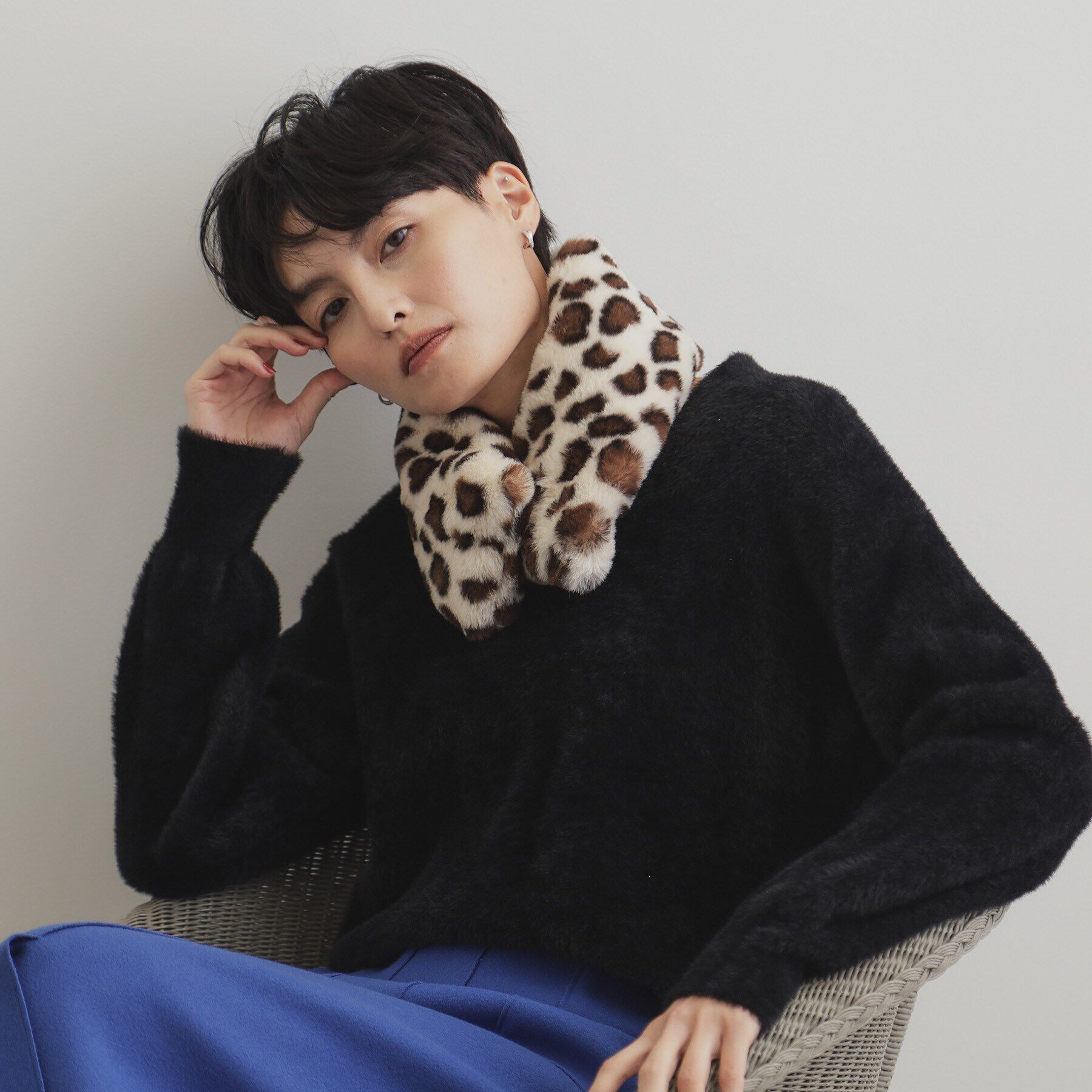 OPAQUE.CLIP「【マグネット仕様】レオパード柄フェイクファーミニティペット」|ストール|