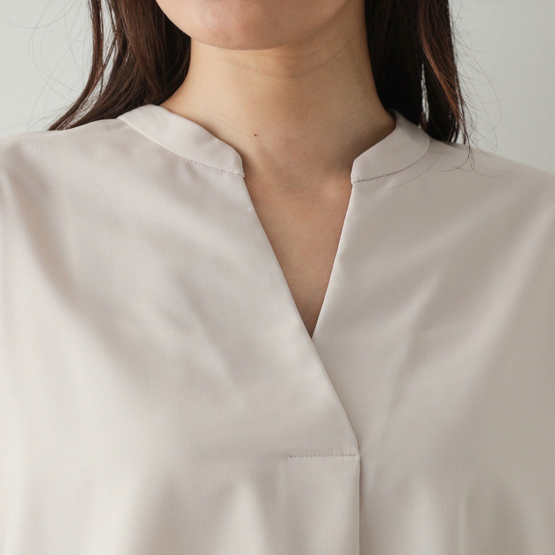 OPAQUE.CLIP「タックスリーブ スキッパーシャツ【洗濯機洗い可】」|シャツ・ブラウス|