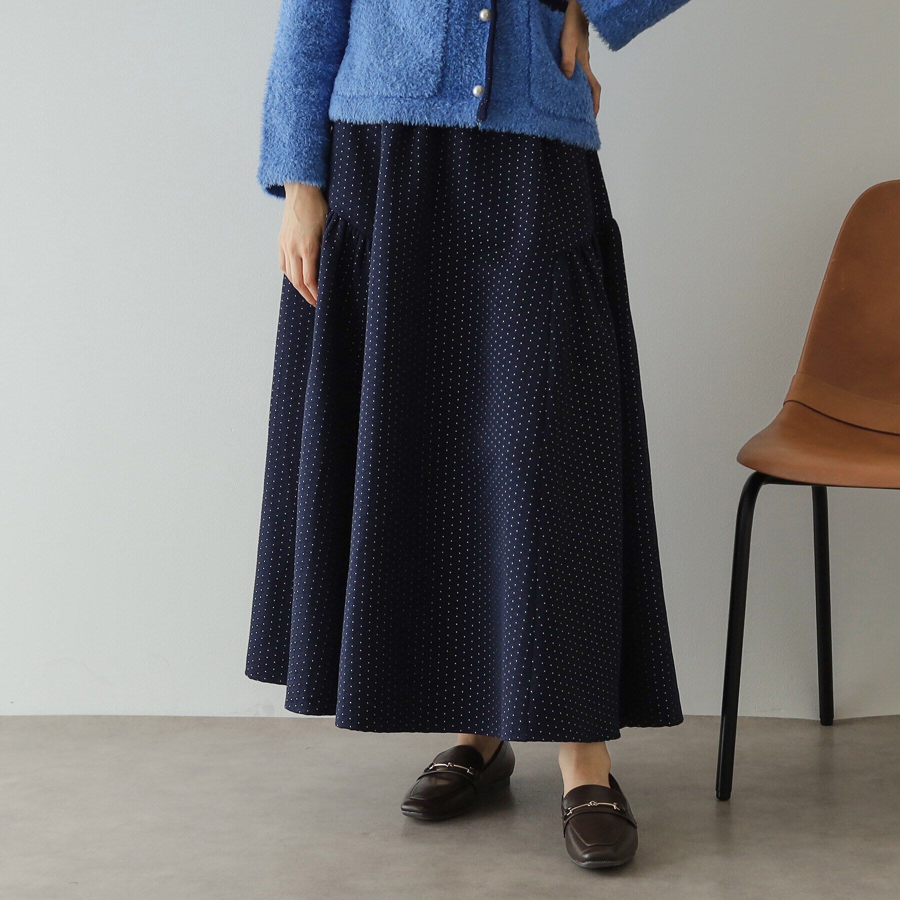 OPAQUE.CLIP「ドットジャカードフレアスカート【洗濯機洗い可】」|スカート|ネイビー(194)