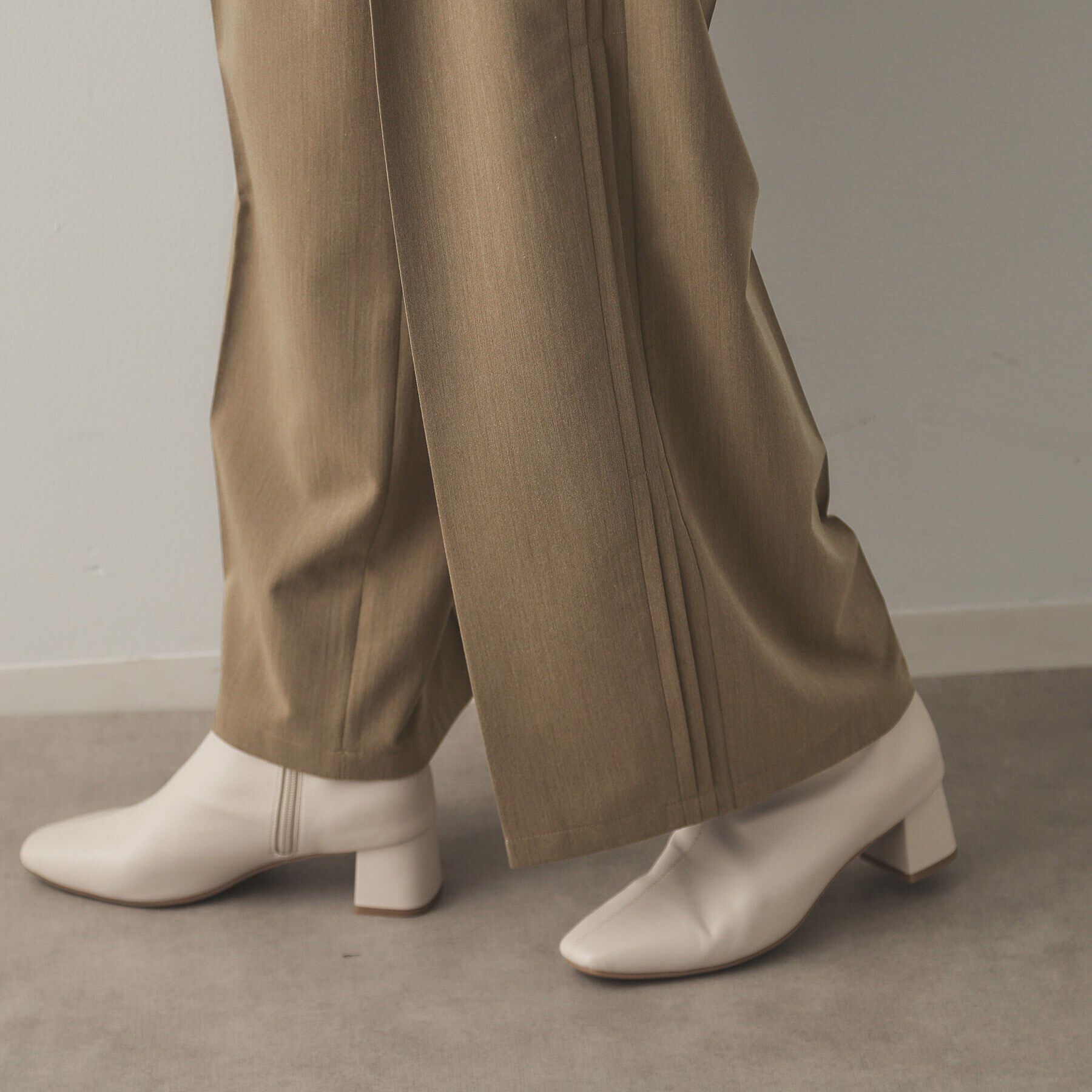 OPAQUE.CLIP「サイドタックワイドパンツ【洗濯機洗い可】」|その他|