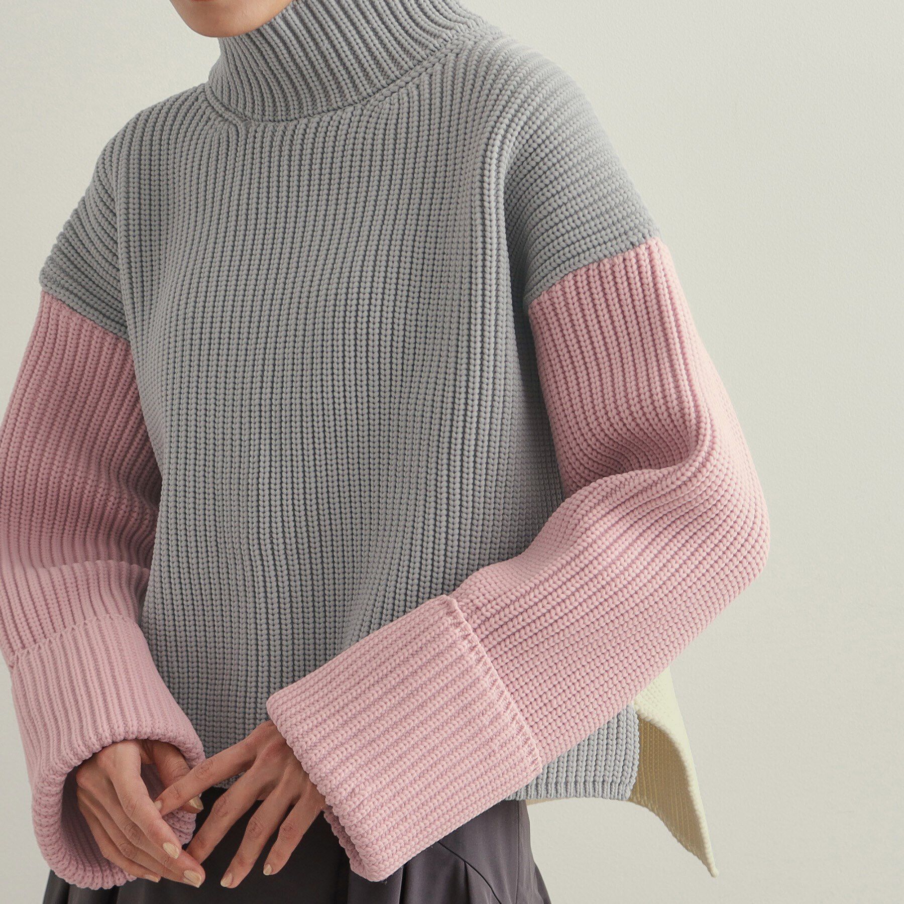 OPAQUE.CLIP「カラーブロッキングハイネックワイドニット【洗濯機洗い可】」|ニット・セーター|