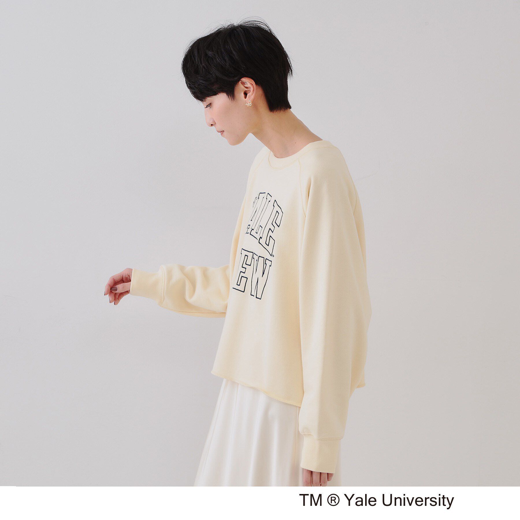 OPAQUE.CLIP「カレッジロゴ スウェットプルオーバー」|パーカー|