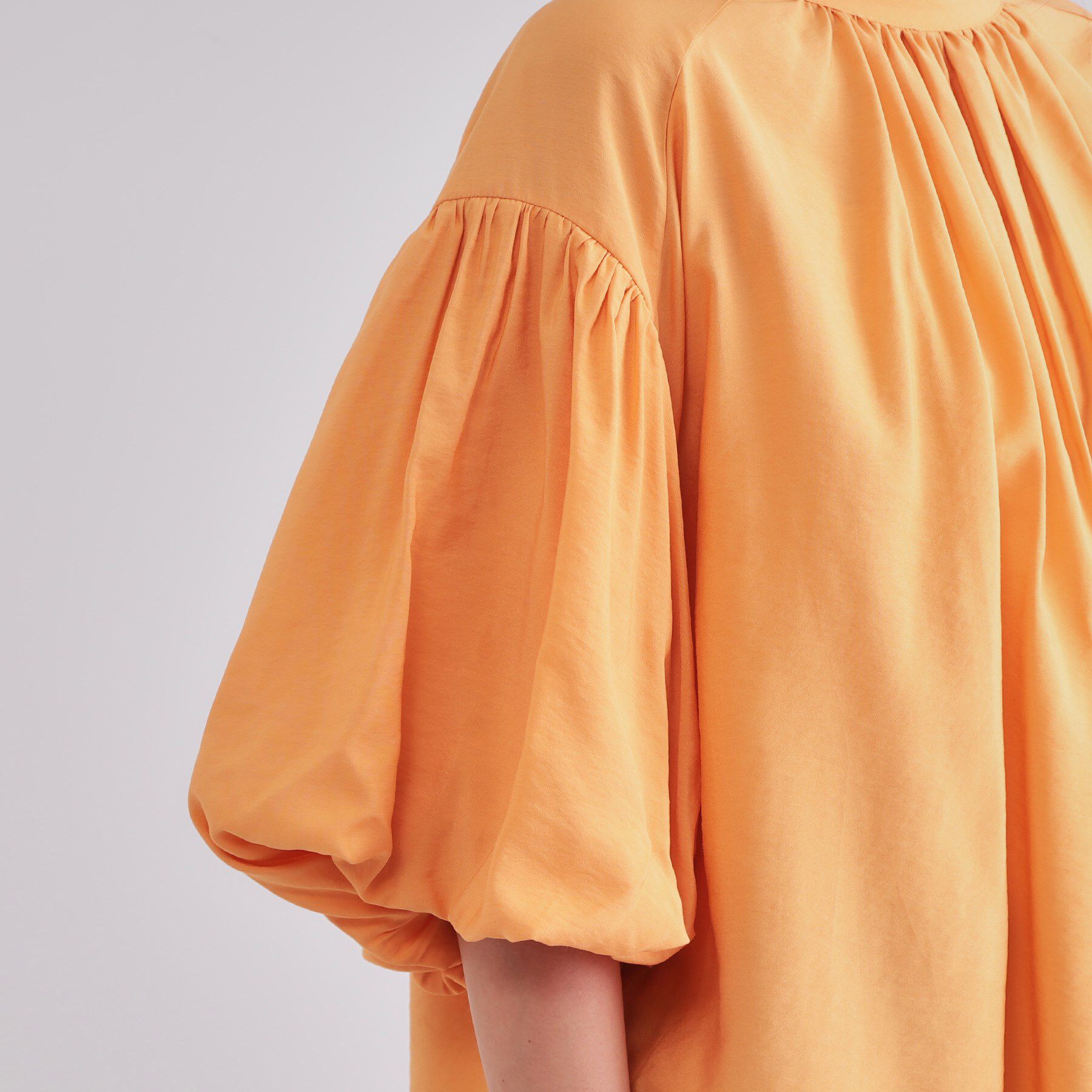 OPAQUE.CLIP「バルーンスリーブブラウス【洗濯機洗い可】」|シャツ・ブラウス|