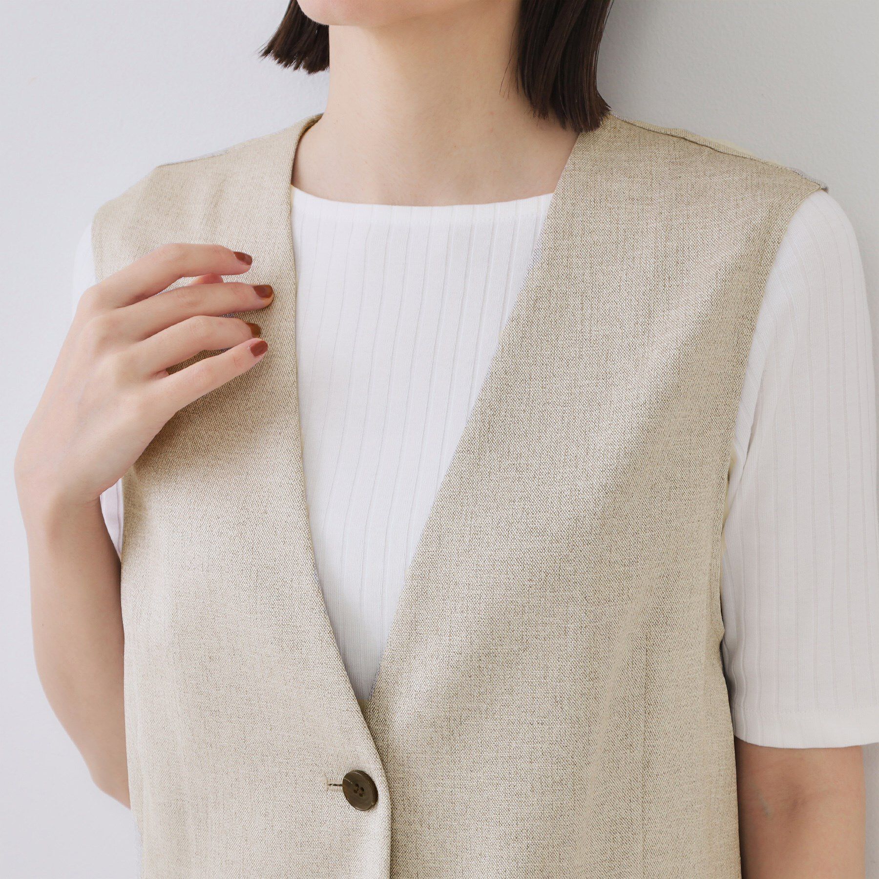 OPAQUE.CLIP「リネンライクVネックジレ【洗濯機洗い可】」|ベスト・ジレ|