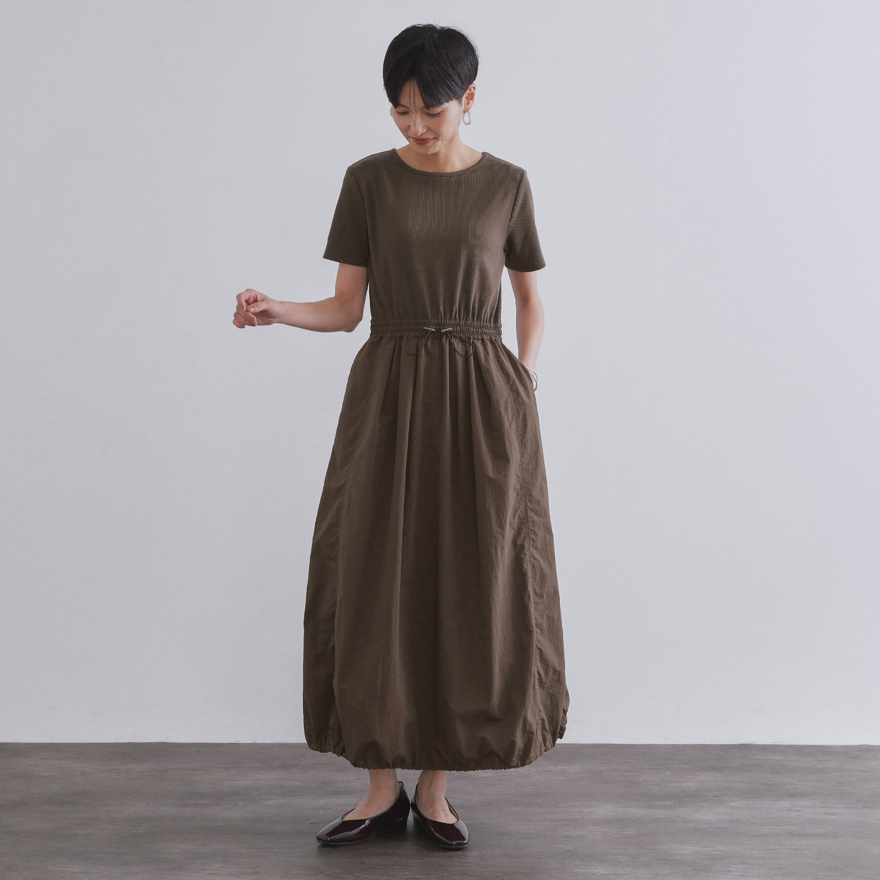 OPAQUE.CLIP「2WAYスピンドル使いドッキングワンピース【洗濯機洗い可】」|ワンピース|