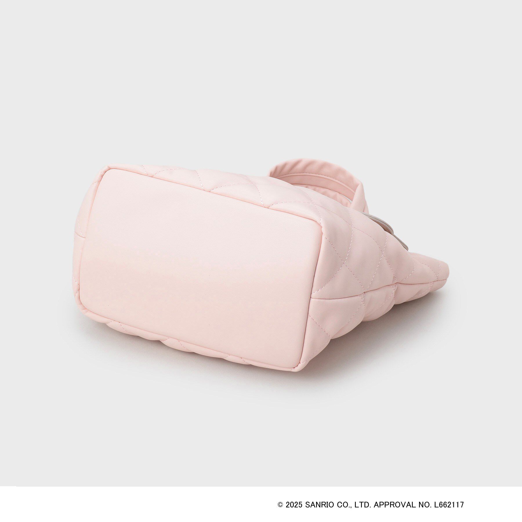OPAQUE.CLIP「【マイメロディ】キルティングミドルトートバッグ」|トートバッグ|