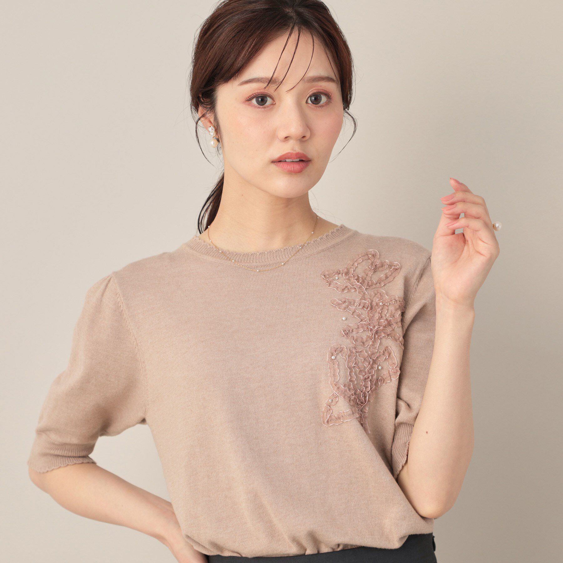 Couture broach「オーガンフリルフラワーニット」|ニット・セーター|ピンク(071)