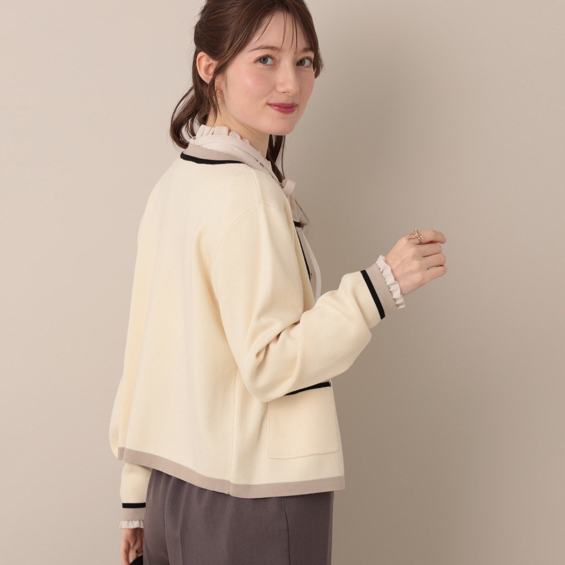 Couture broach「【高見え・通勤・大人可愛い】配色総針スカラカーディガン」|カーディガン|