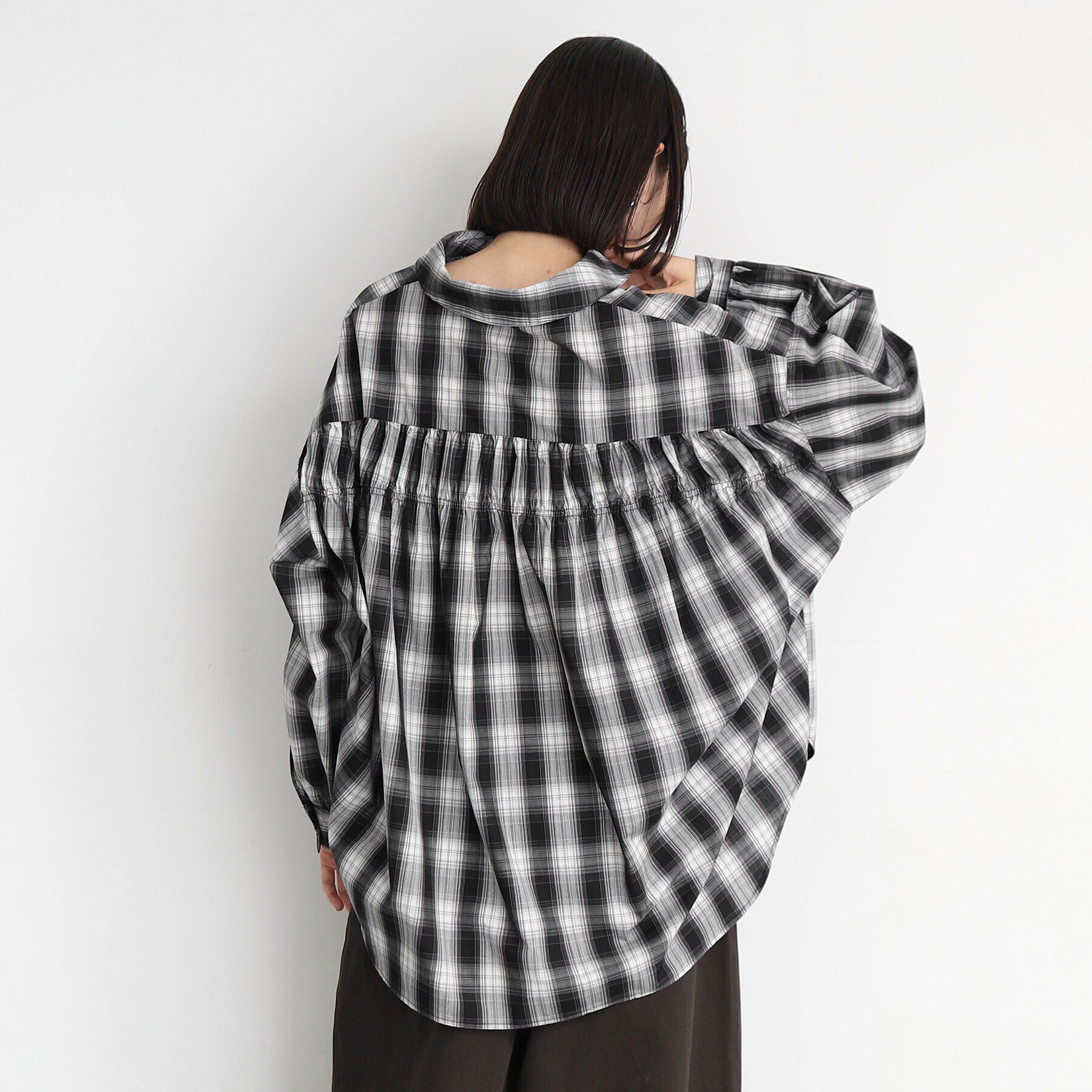 THE SHOP TK「【＠BAILA掲載】バックシャーリングシャツ/魅せる体形カバー服/洗える/ヒルナンデス！で紹介！」|シャツ・ブラウス|