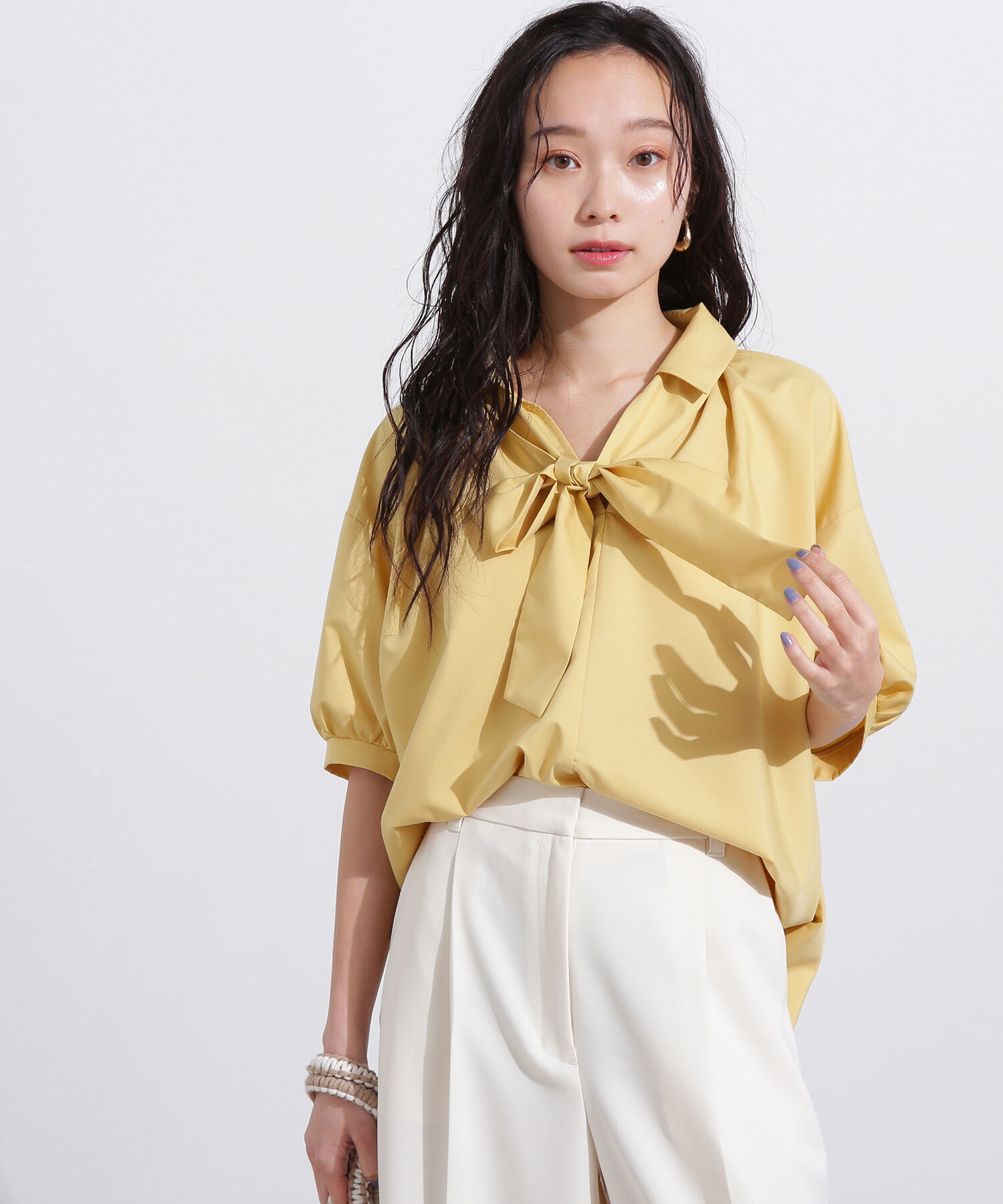  「スキッパーリボンタイ半袖ブラウス」|シャツ・ブラウス|イエロー