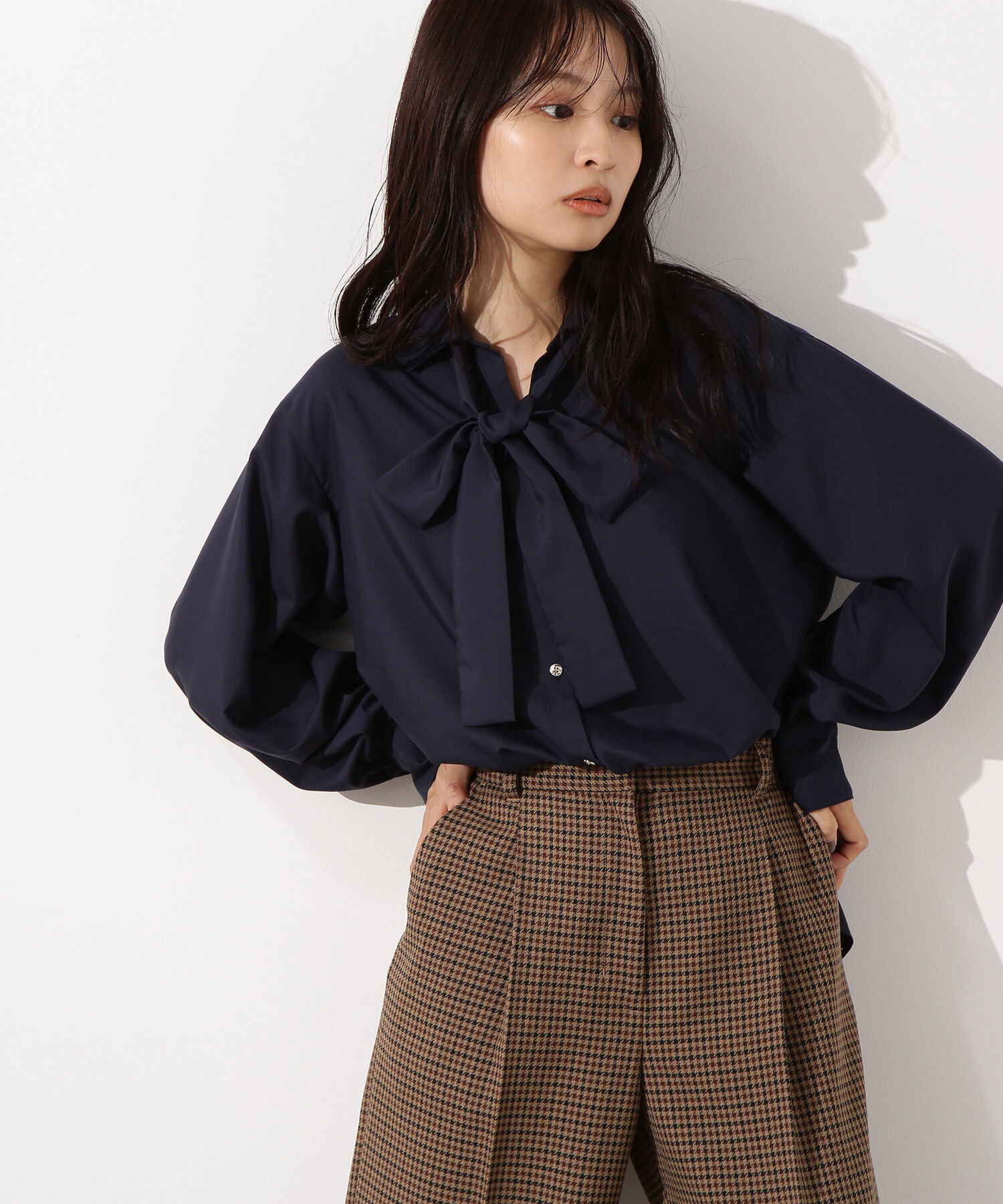  「ゴールドボタン2wayリボンブラウス」|シャツ・ブラウス|ネイビー