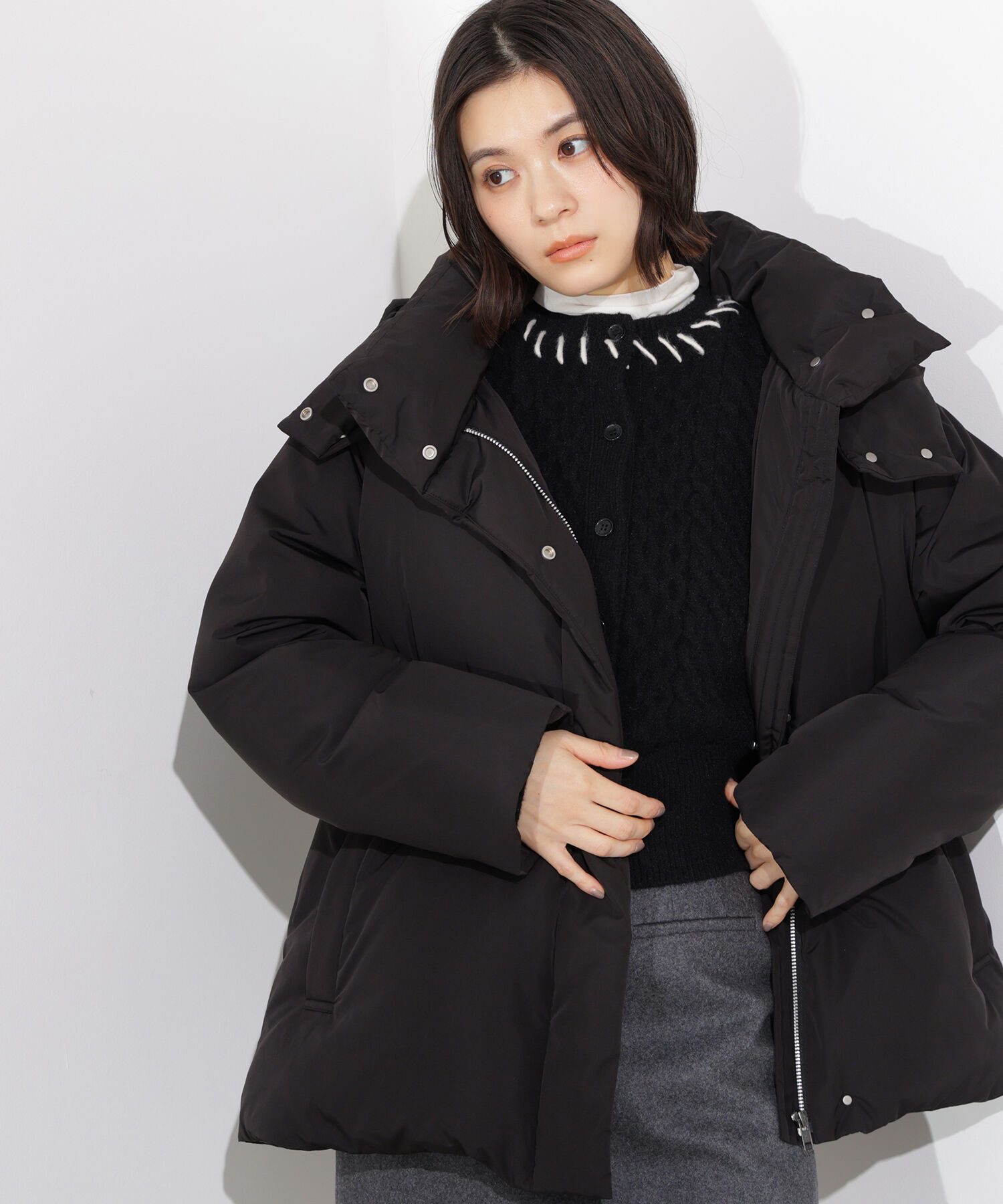  「フーデットミドルダウン」|ブルゾン・スタジャン|ブラック