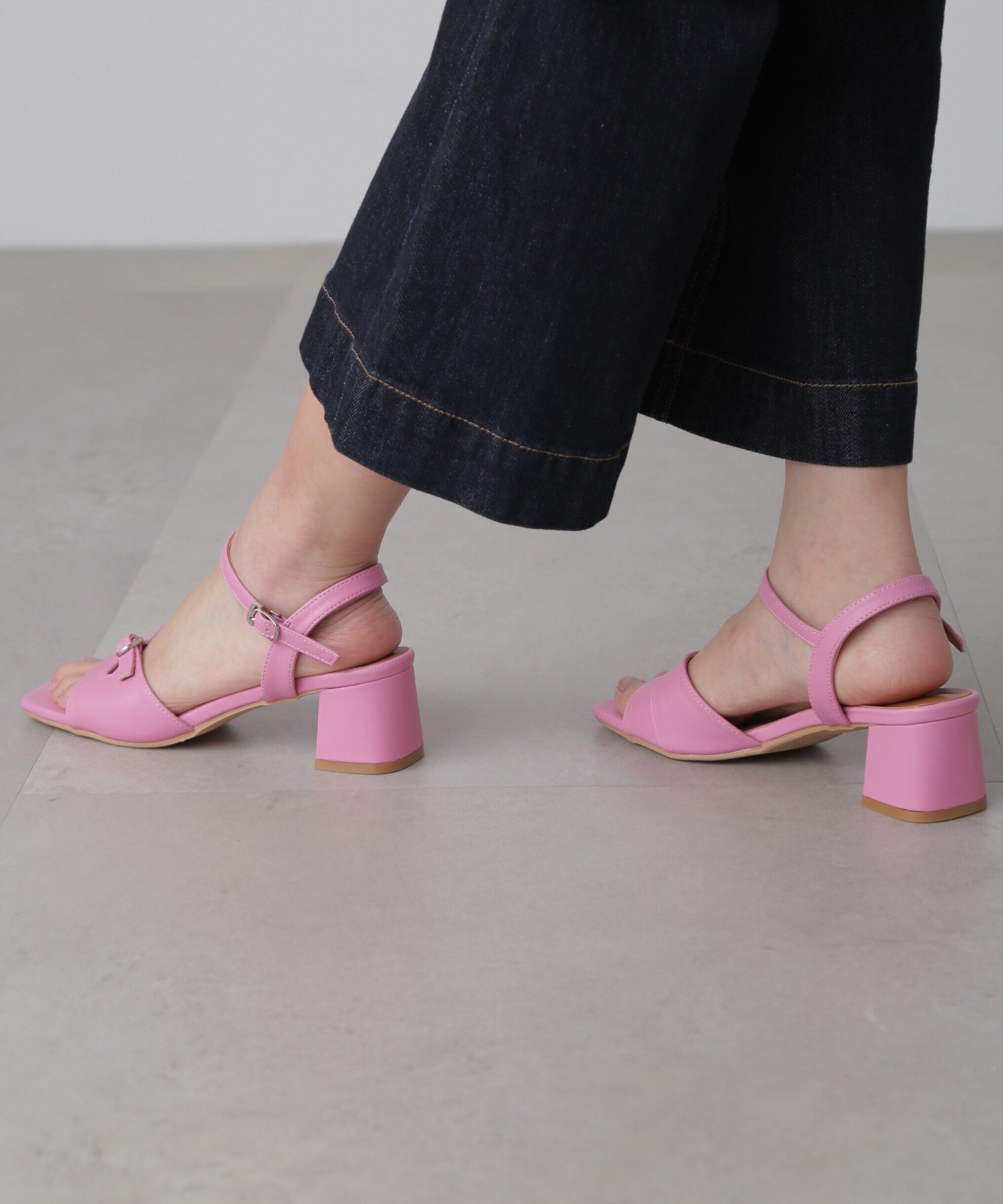  「ストラップサンダル」|その他|