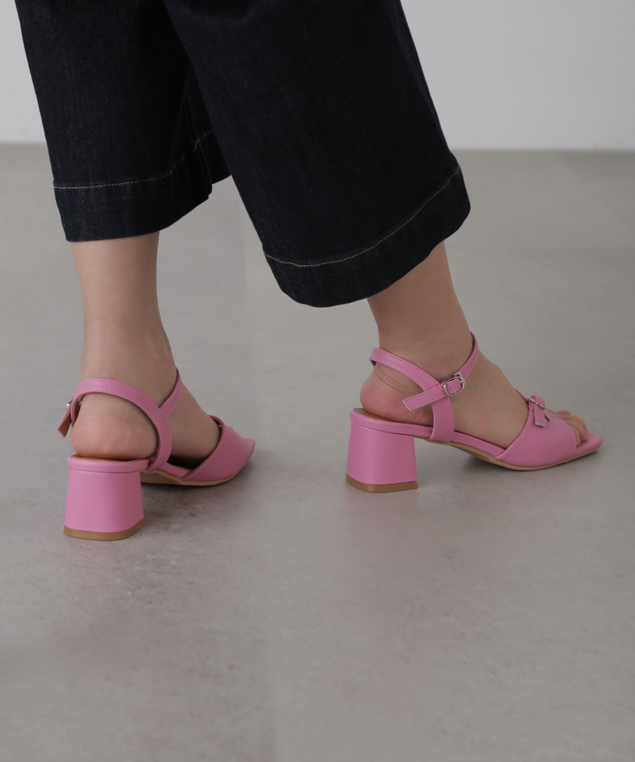  「ストラップサンダル」|その他|