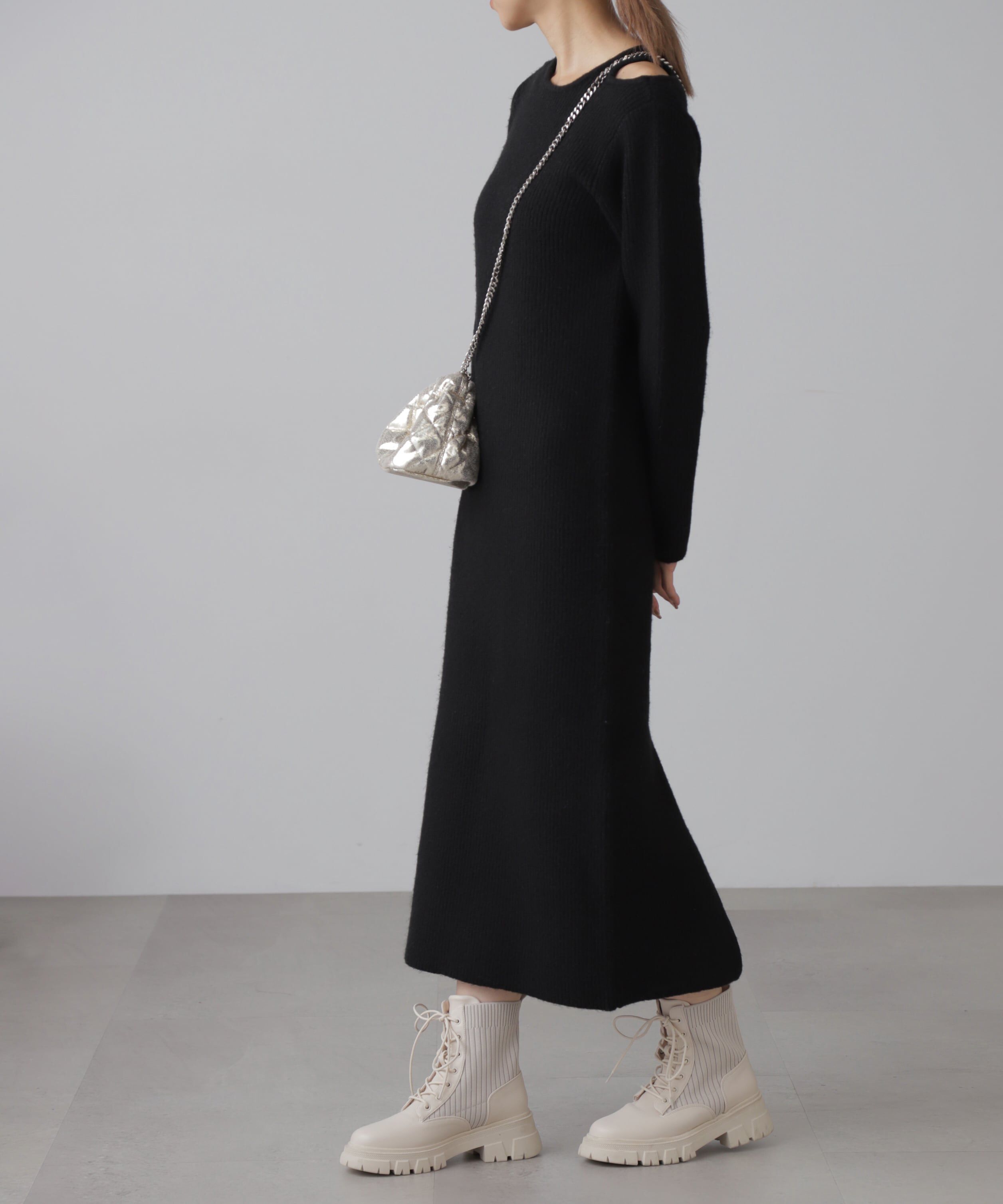  「カットアウトニットマキシワンピース」|ワンピース|