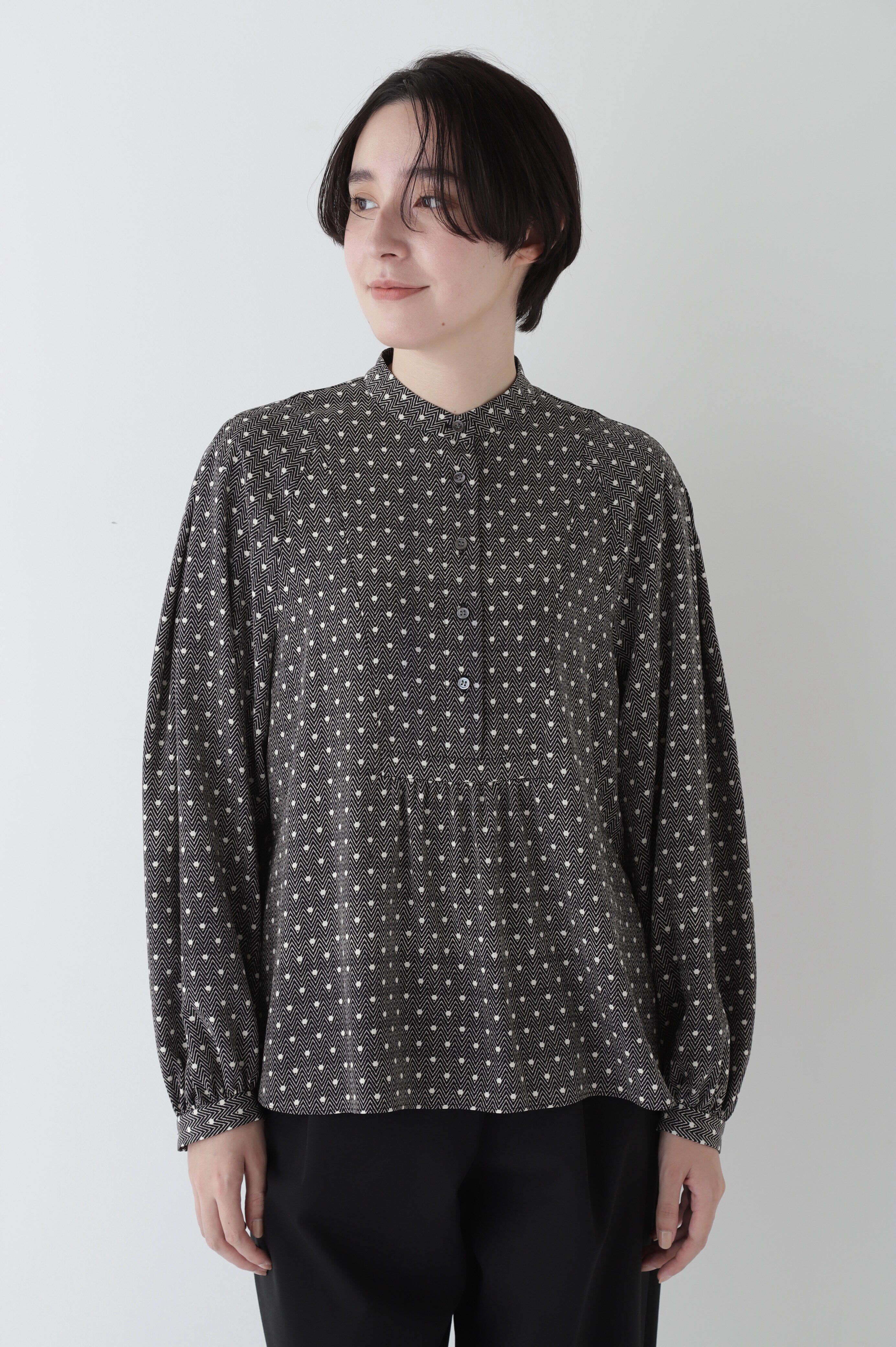  「◆デシンドットプリントボウタイプルオーバー」|シャツ・ブラウス|