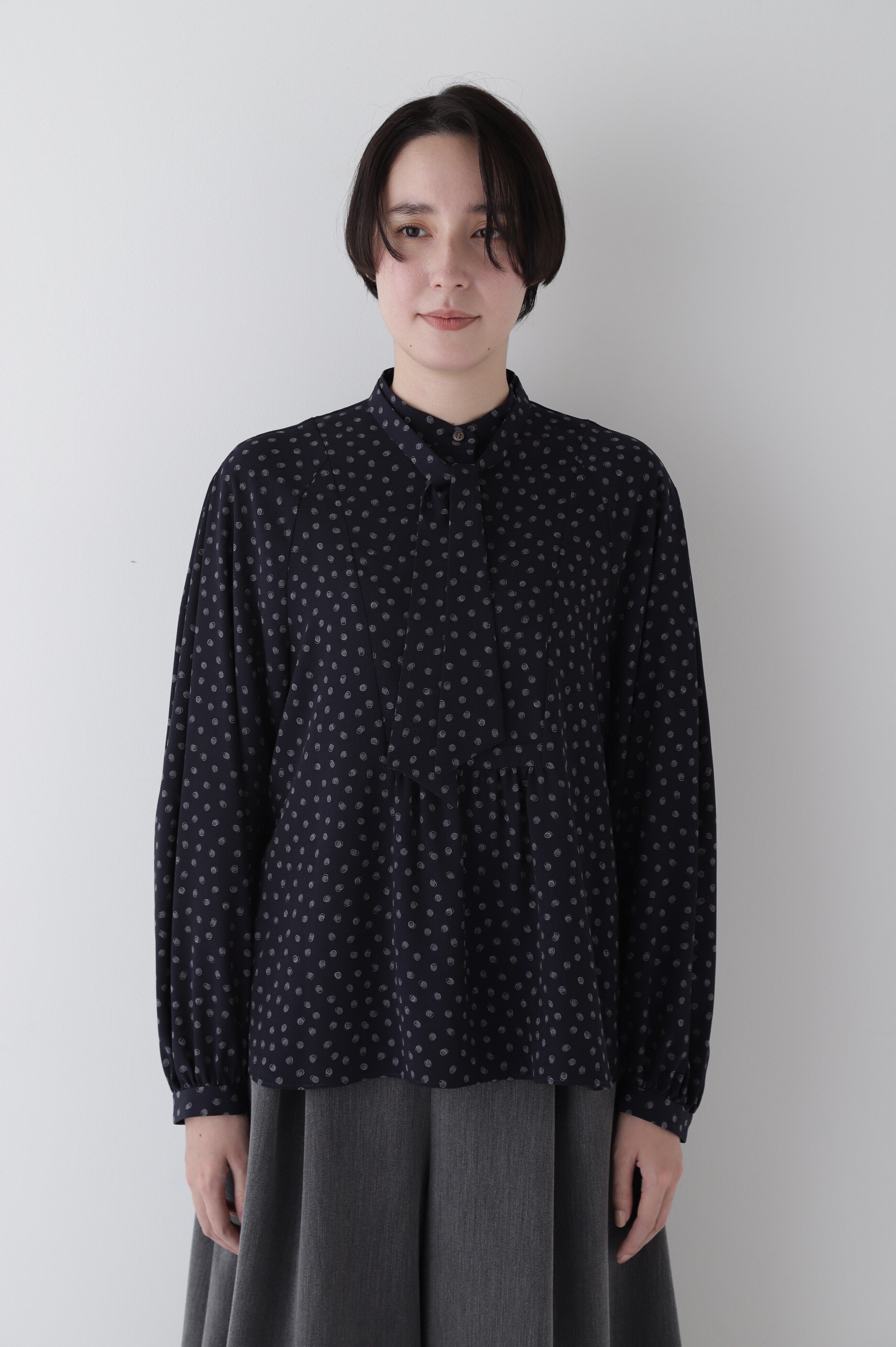  「◆デシンドットプリントボウタイプルオーバー」|シャツ・ブラウス|