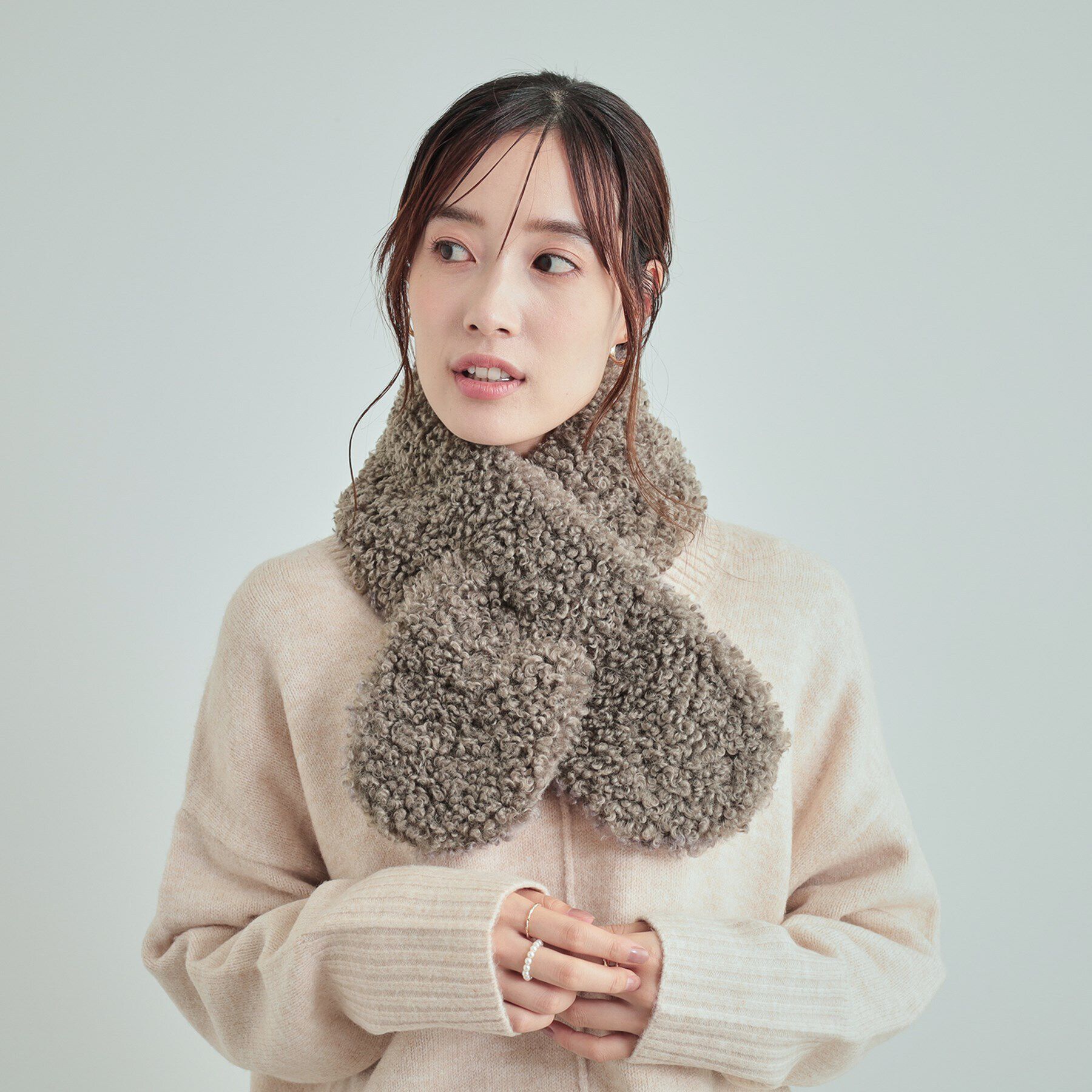 SHOO･LA･RUE「【リバーシブル】カジュアルにもフェミニンにも ボア&times;ファーティペット」|ストール|