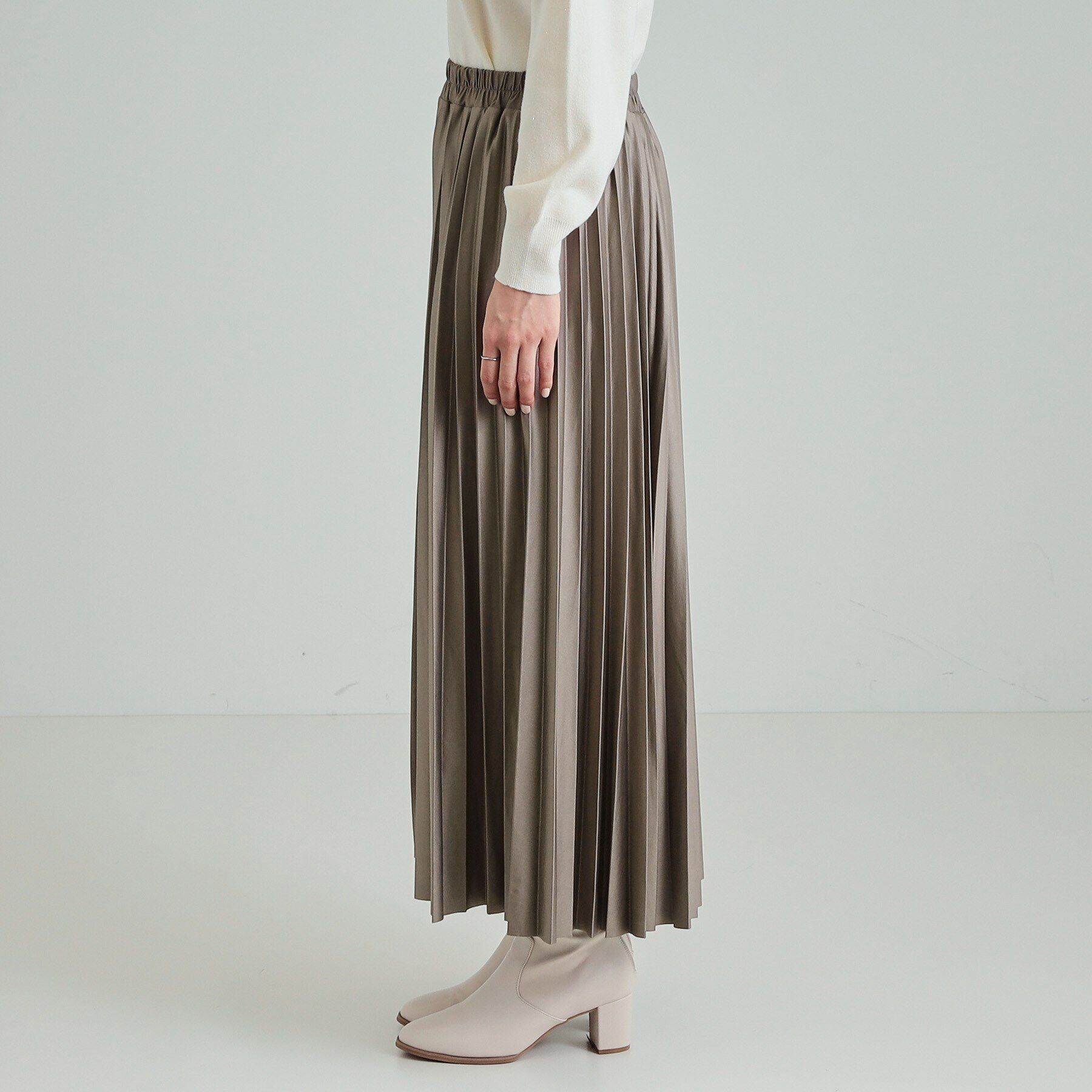 SHOO･LA･RUE「微光沢で華やか レザー調プリーツスカート」|スカート|
