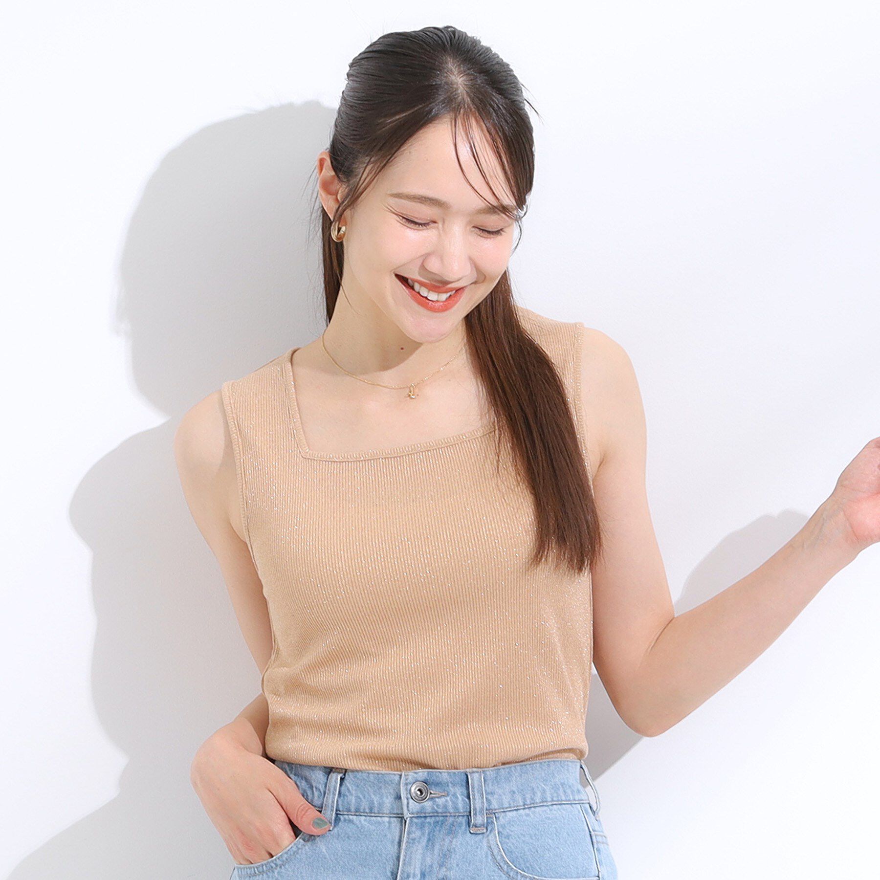 SHOO･LA･RUE「【S-LL】デコルテラインをきれいに魅せる ラメテレコタンクトップ」|キャミソール|