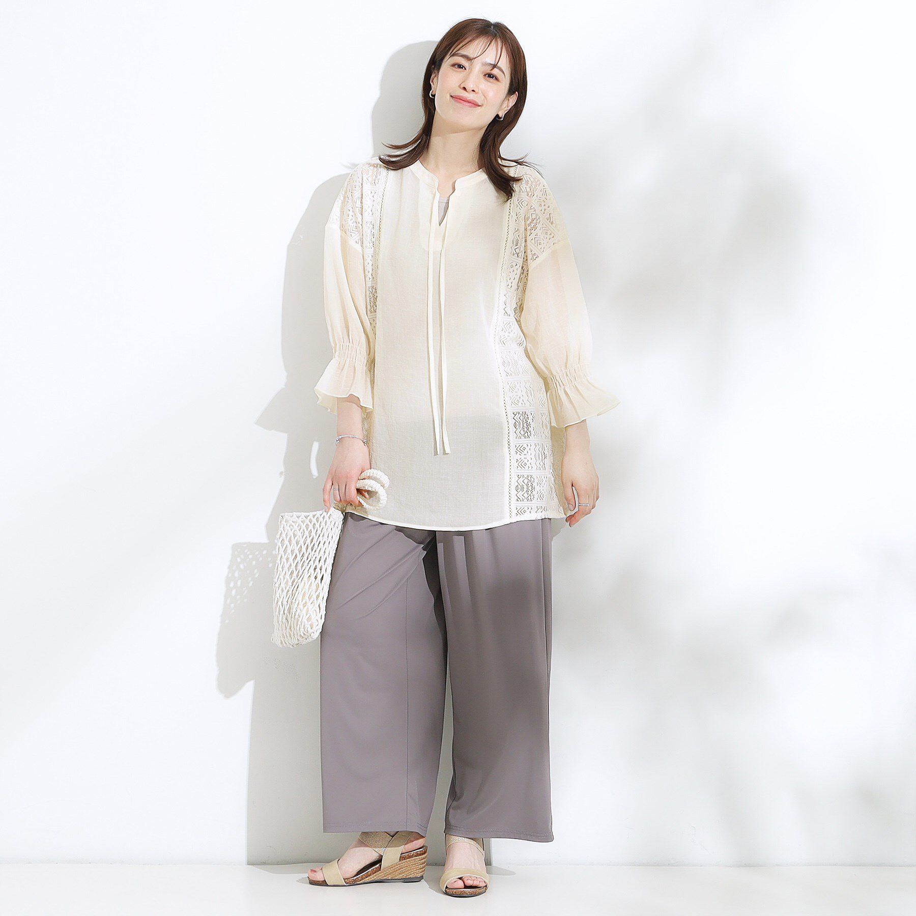 SHOO･LA･RUE「【着丈選べる】一枚でこなれ見え サイドレースブラウス」|シャツ・ブラウス|