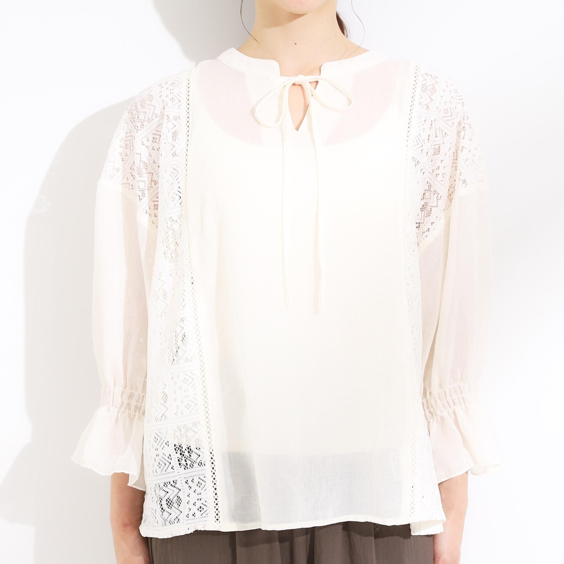 SHOO･LA･RUE「【着丈選べる】一枚でこなれ見え サイドレースブラウス」|シャツ・ブラウス|