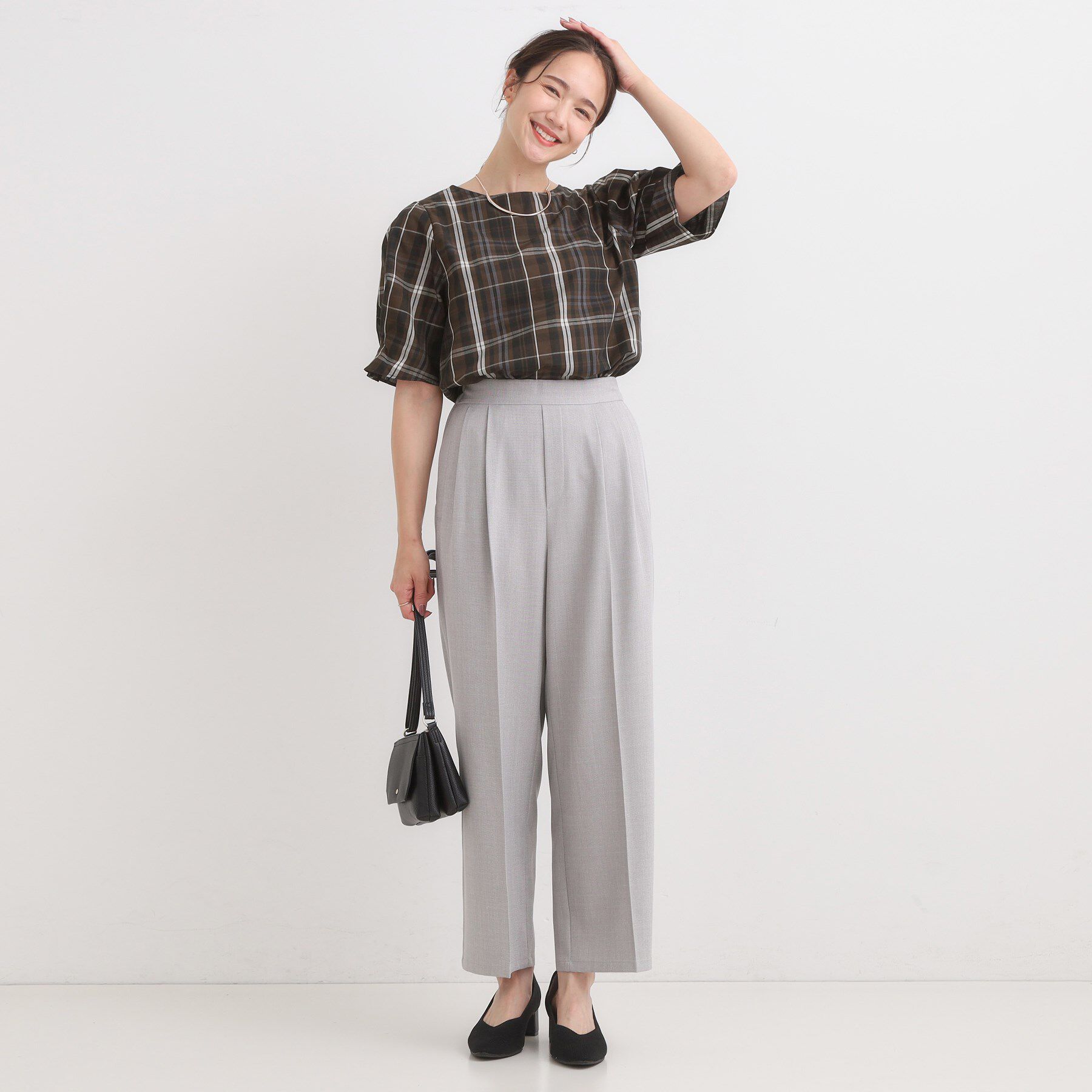 SHOO･LA･RUE「【S-LL/5分袖】お袖タックできれいに魅せる 大人のフェミニンブラウス」|シャツ・ブラウス|