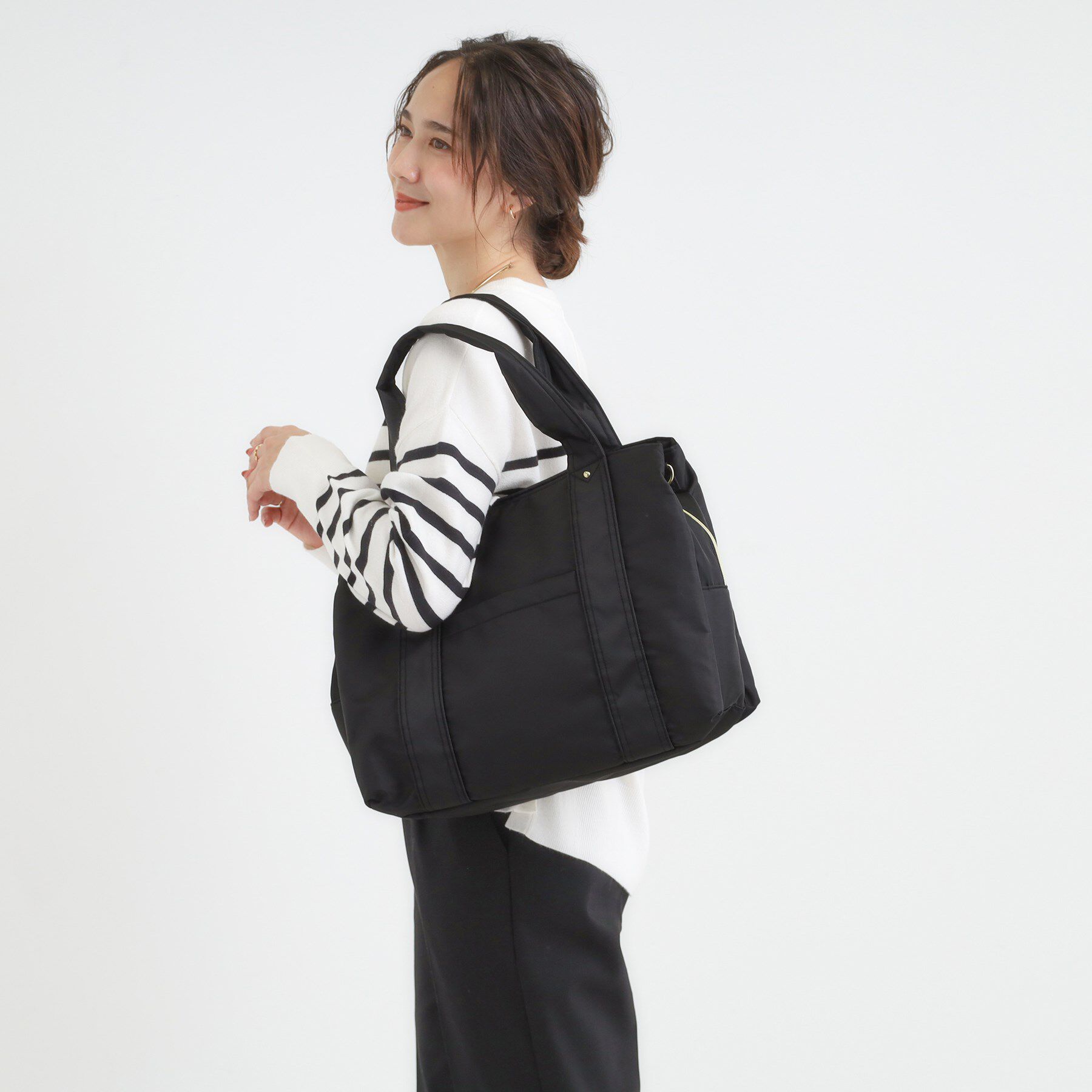 SHOO･LA･RUE「【撥水】両あおりビッグトートバッグ【2WAY】」|トートバッグ|ブラック(019)