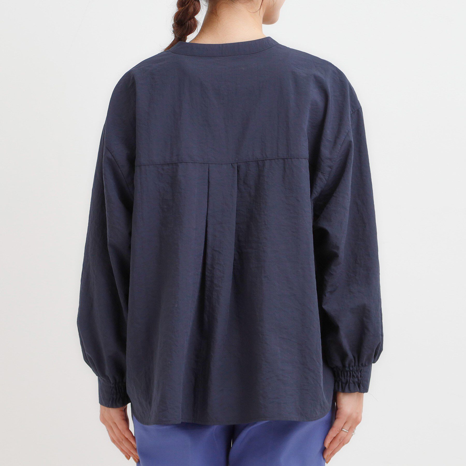 SHOO･LA･RUE「【洗える/S-LL】羽織りにもなる ビックポケットVネックシャツ」|シャツ・ブラウス|