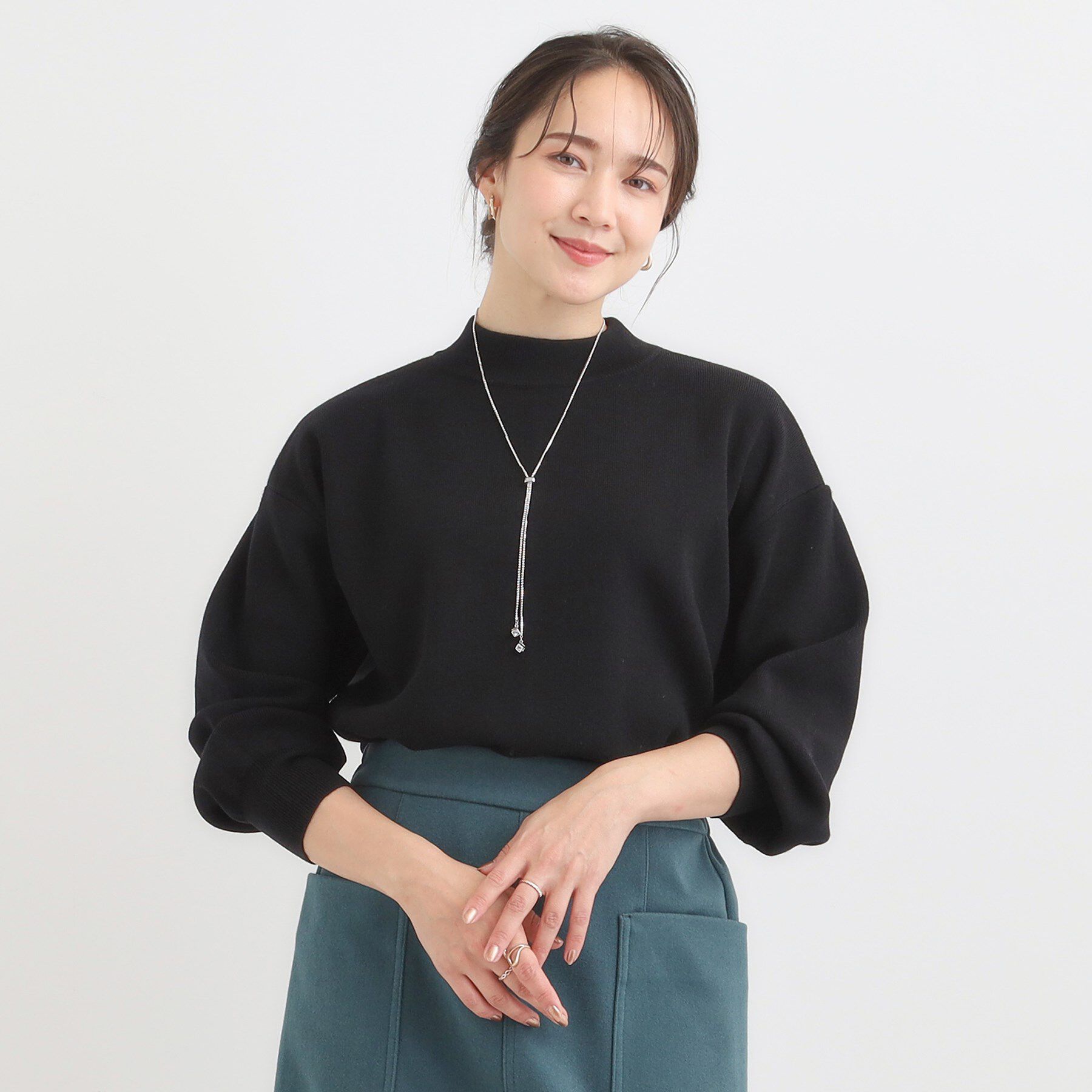 SHOO･LA･RUE「【洗える/毛玉レス】表面がきれいなハイネックバックスリットニット」|ニット・セーター|