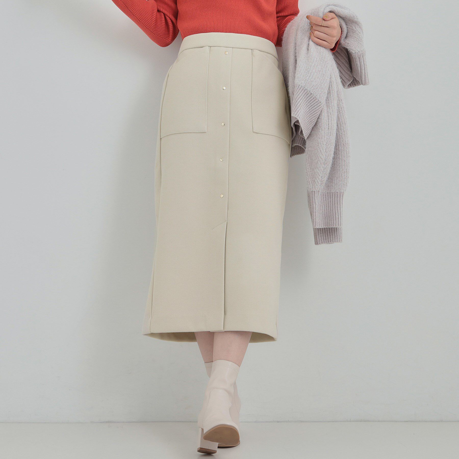 SHOO･LA･RUE「【S-LL/あったか】すらりときれい見え ベイカー風ナロースカート」|スカート|アイボリー(004)