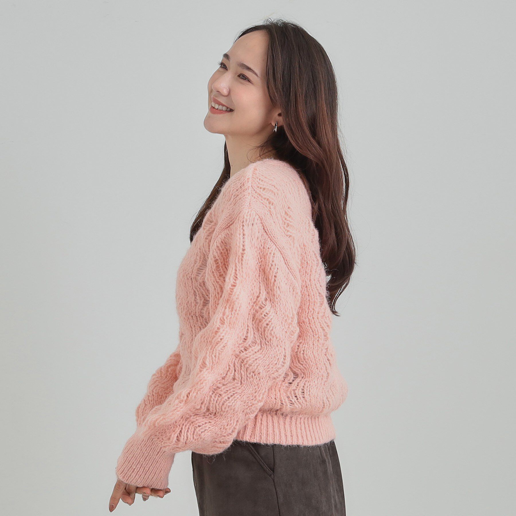 SHOO･LA･RUE「【S-LL】ふんわり大人の 透かし編みニットトップス」|ニット・セーター|