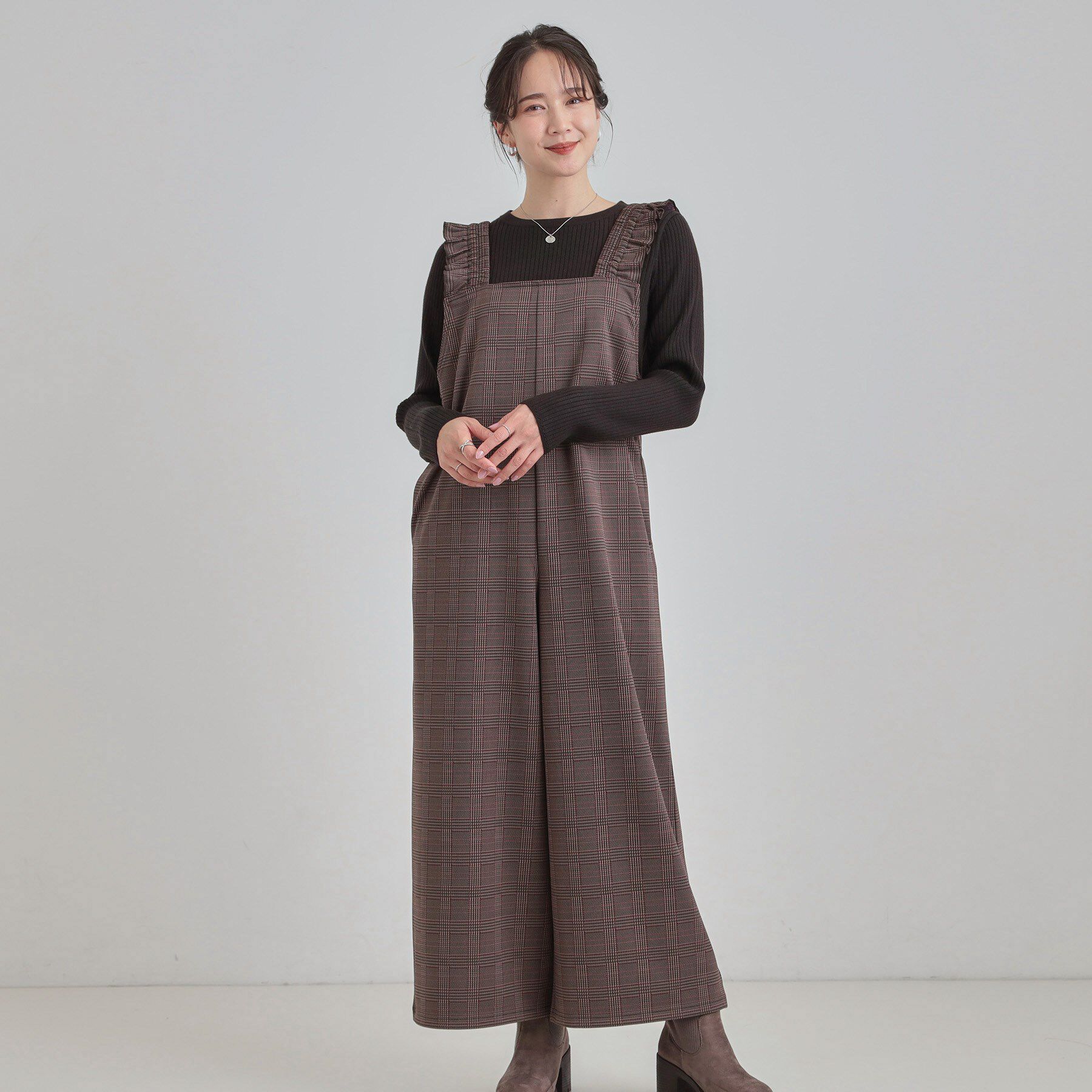 SHOO･LA･RUE「【あったか】大人のための チェック柄フリルサロペット」|オールインワン|